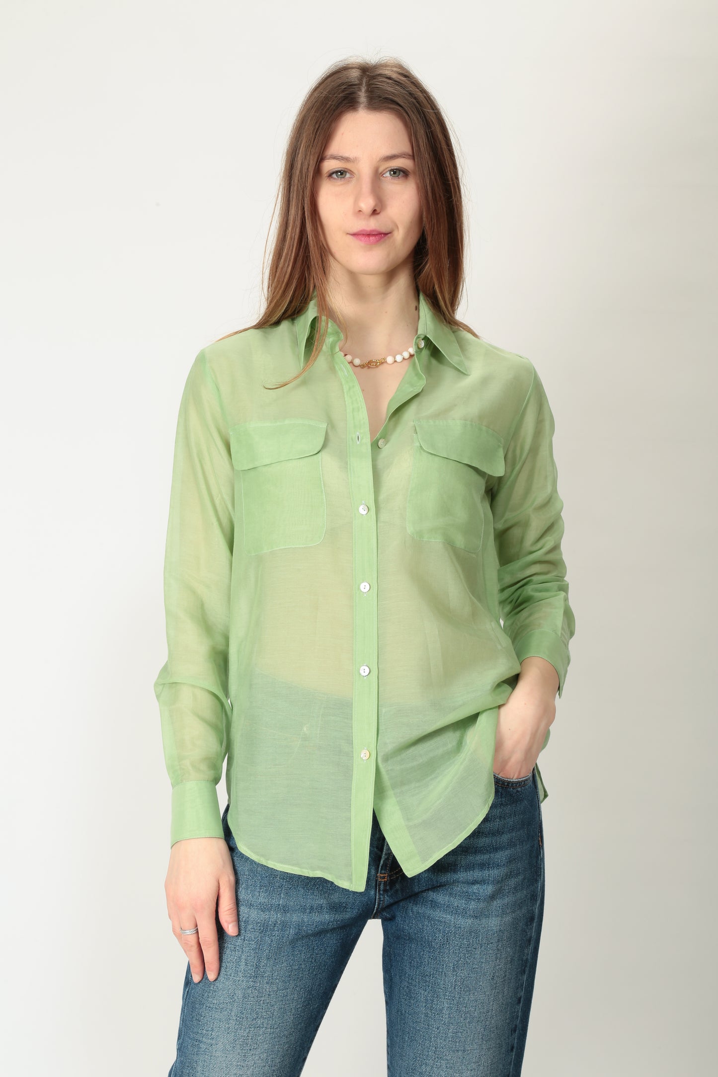 https://admin.shopify.com/store/gulieshop/products/15239507411293#:~:text=https%3A//www.gulieshop.it%20%E2%80%BA%20products%20%E2%80%BA%20camicetta%2Dsnob%2Dcamicia%2Din%2Dorganza%2Ddi%2Dseta%2D41210%2D778