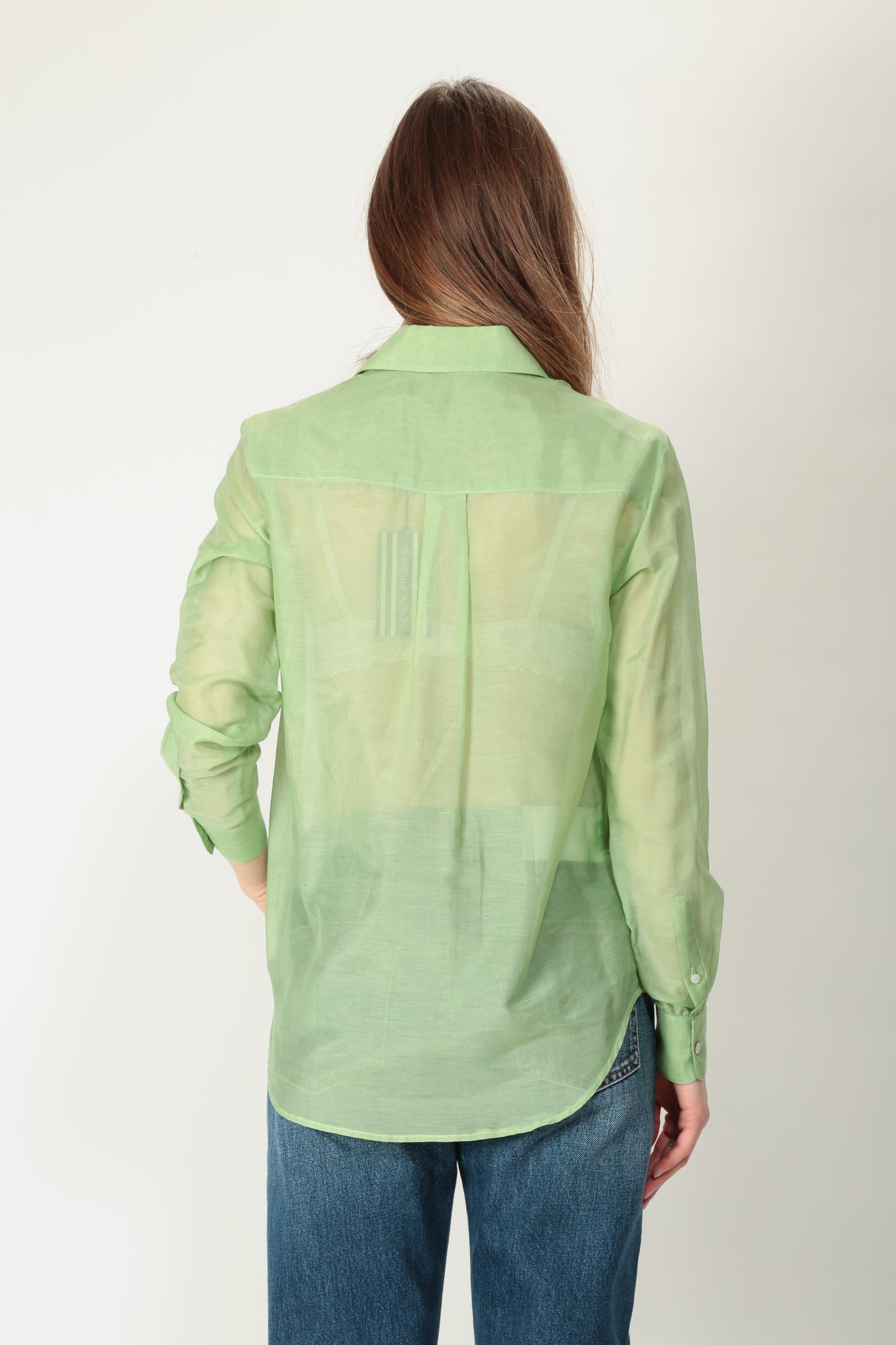 https://admin.shopify.com/store/gulieshop/products/15239507411293#:~:text=https%3A//www.gulieshop.it%20%E2%80%BA%20products%20%E2%80%BA%20camicetta%2Dsnob%2Dcamicia%2Din%2Dorganza%2Ddi%2Dseta%2D41210%2D778