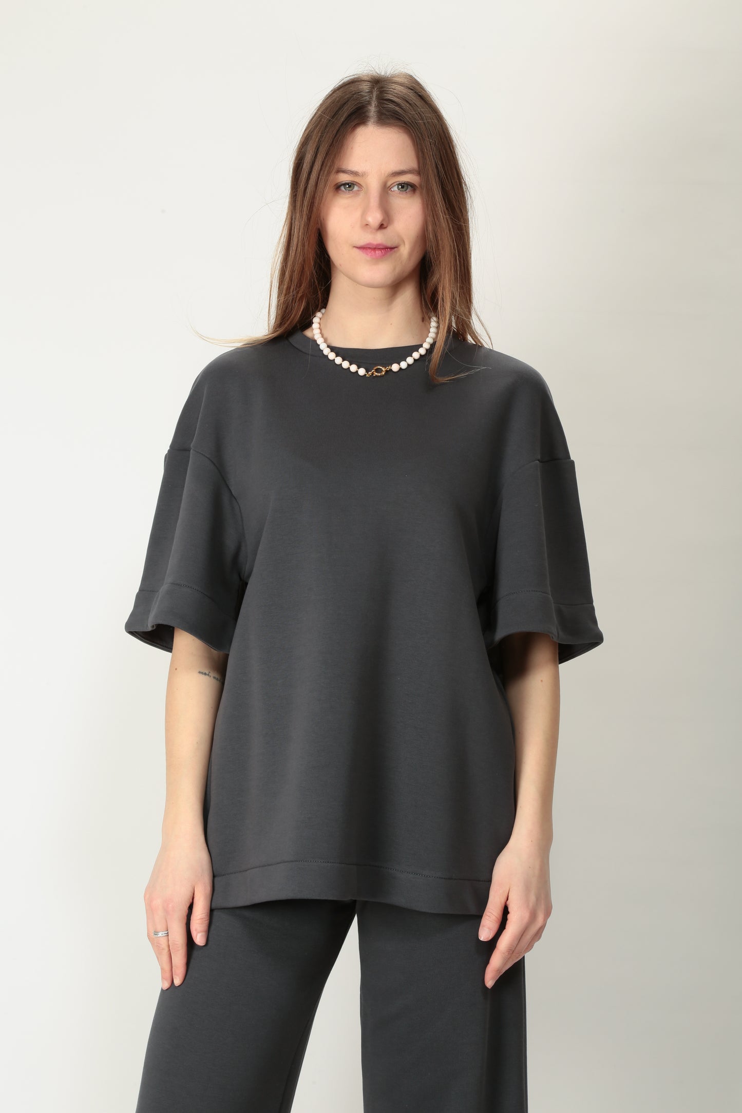 https://admin.shopify.com/store/gulieshop/products/15154426052957#:~:text=https%3A//www.gulieshop.it%20%E2%80%BA%20products%20%E2%80%BA%201978%2Dmaglia%2Din%2Dfelpa%2Dmanica%2Dcorta%2Deleonora