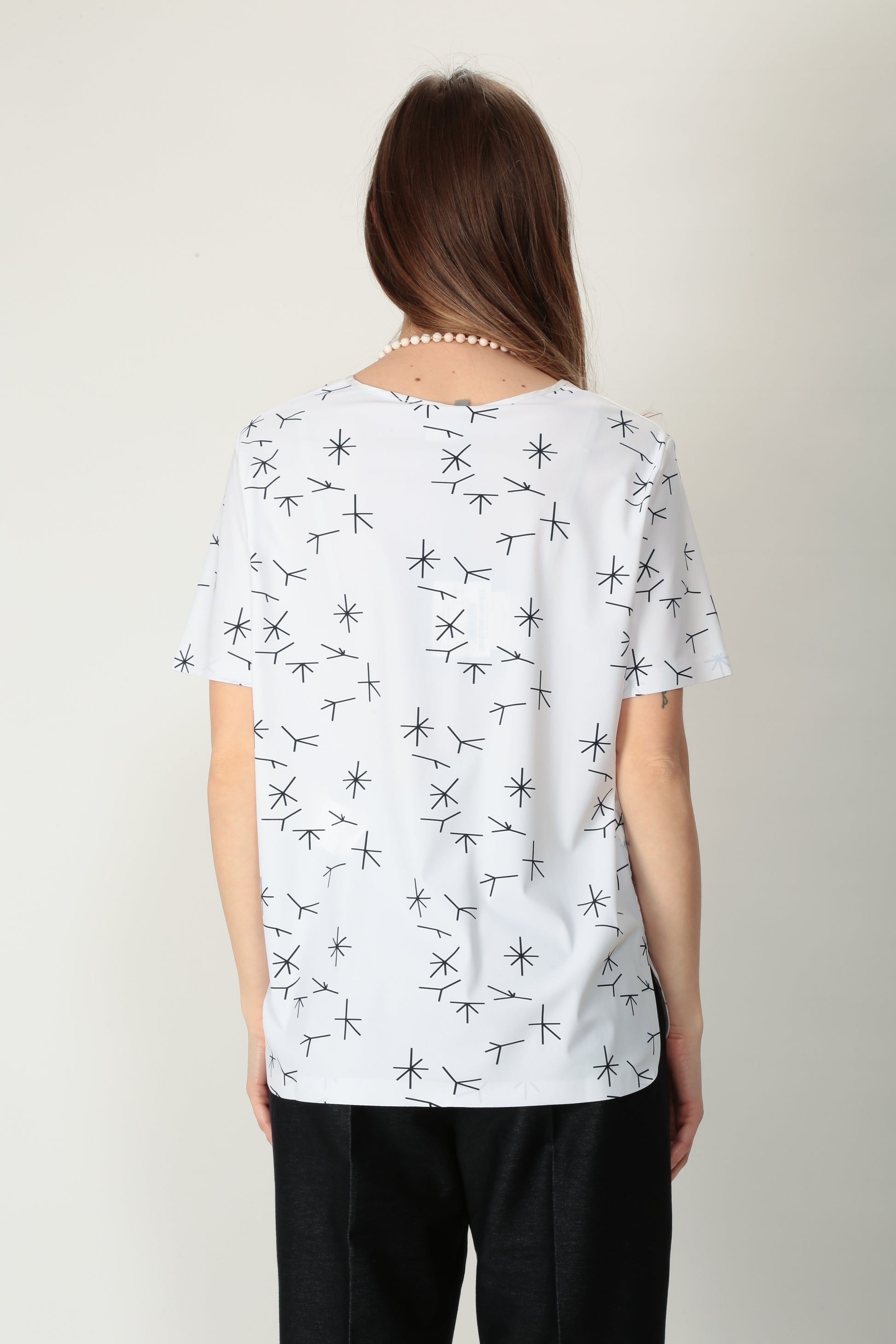 https://admin.shopify.com/store/gulieshop/products/15239507804509#:~:text=https%3A//www.gulieshop.it%20%E2%80%BA%20products%20%E2%80%BA%20maxmara%2Dmm%2Dt%2Dshirt%2Dmisto%2Dseta%2Dlina