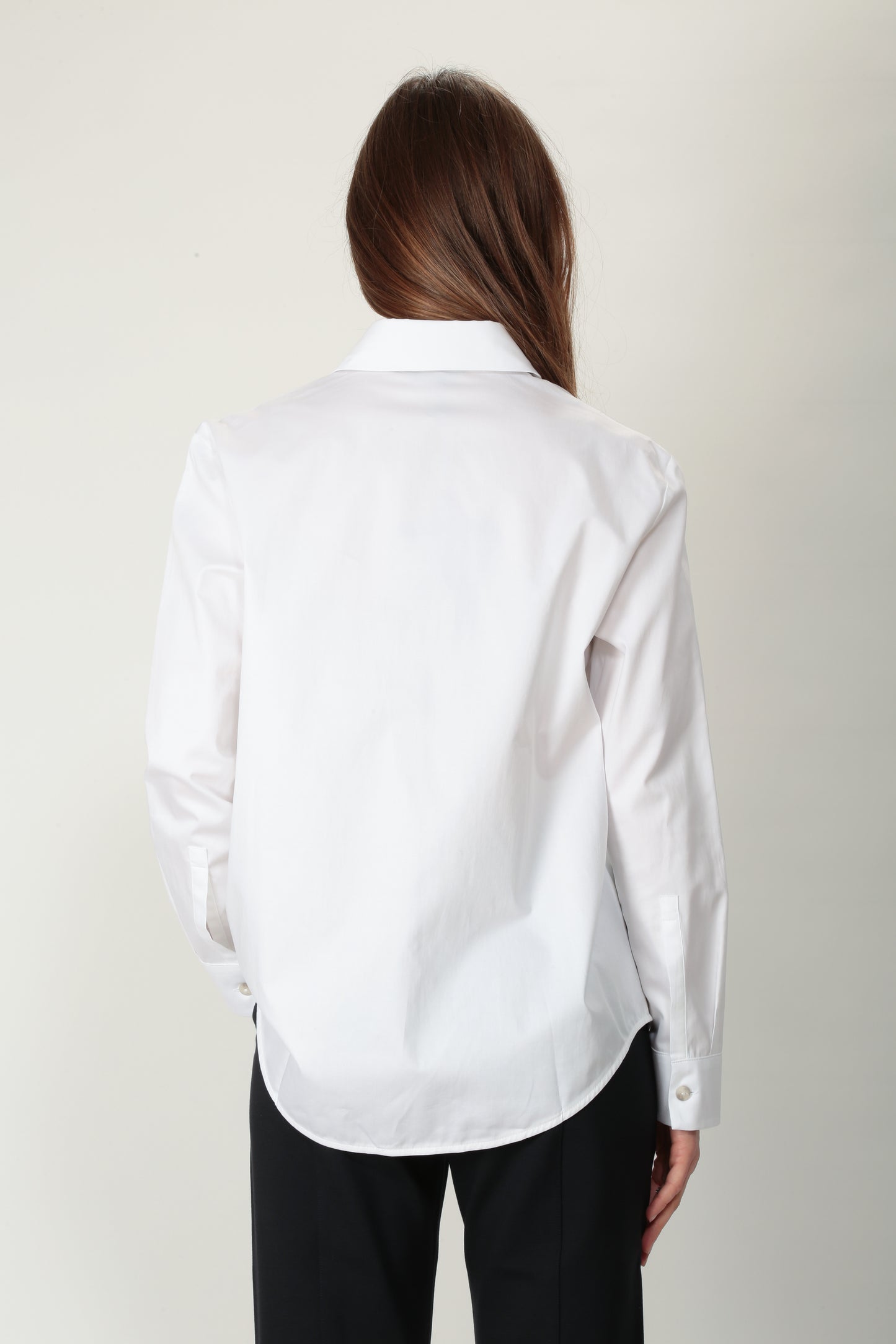 https://admin.shopify.com/store/gulieshop/products/15036214051165#:~:text=https%3A//www.gulieshop.it%20%E2%80%BA%20products%20%E2%80%BA%20maxmara%2Dmm%2Dcamicia%2Din%2Dcotone%2Dricard