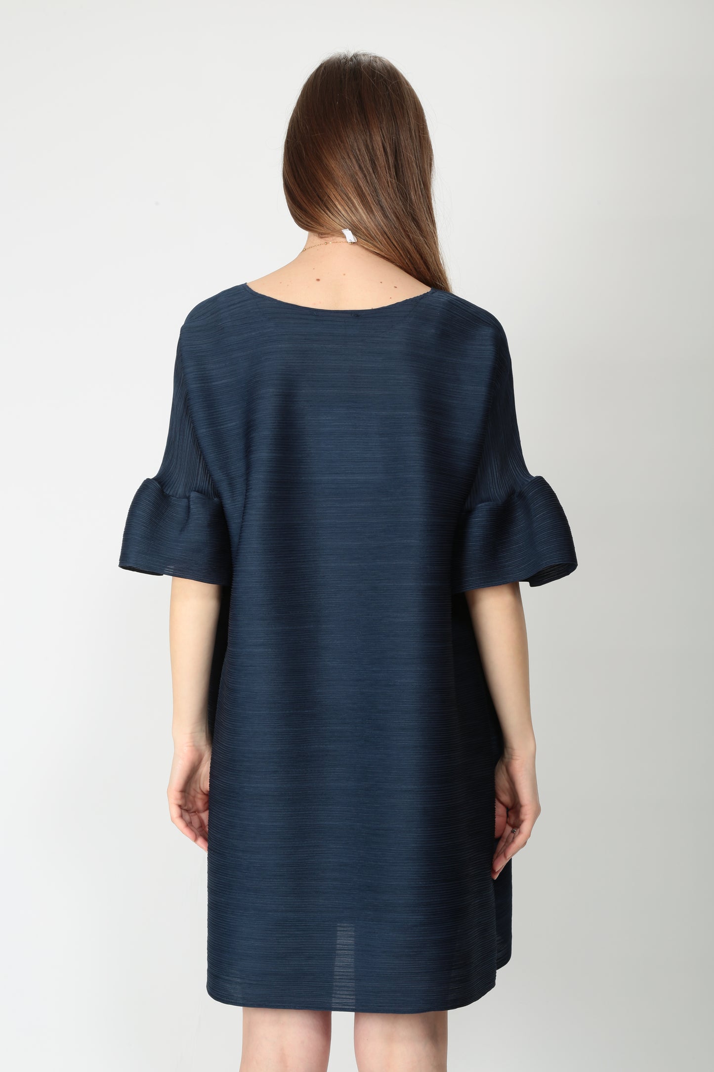 https://admin.shopify.com/store/gulieshop/products/15145065873757#:~:text=https%3A//www.gulieshop.it%20%E2%80%BA%20products%20%E2%80%BA%20meimeij%2Dabito%2Dplisse%2Dm5py06