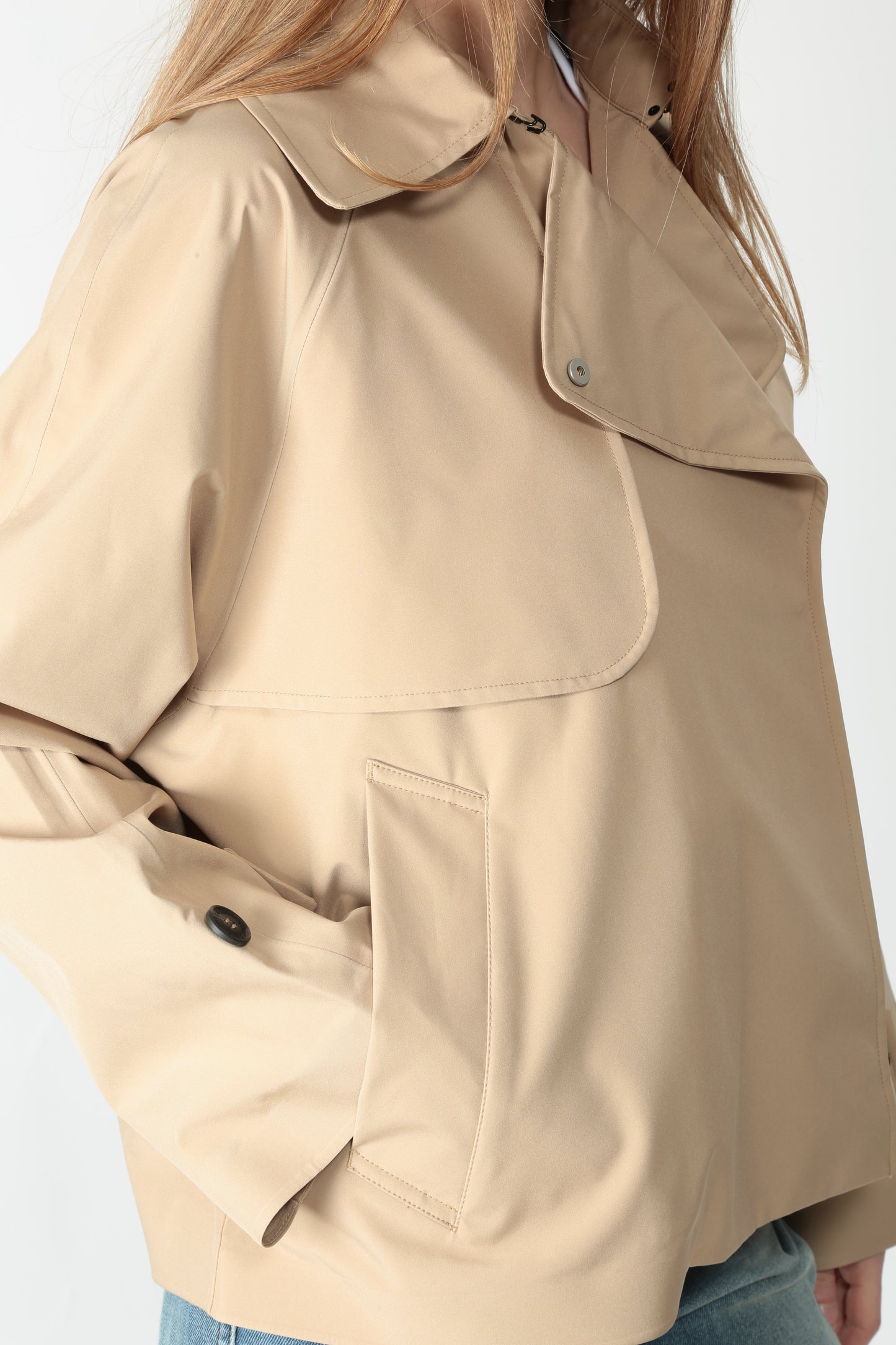 https://admin.shopify.com/store/gulieshop/products/15220317552989#:~:text=https%3A//www.gulieshop.it%20%E2%80%BA%20products%20%E2%80%BA%20save%2Dthe%2Dduck%2Dtrench%2Dcorto%2Dgreta%2Dd32142w%2Dgrin20