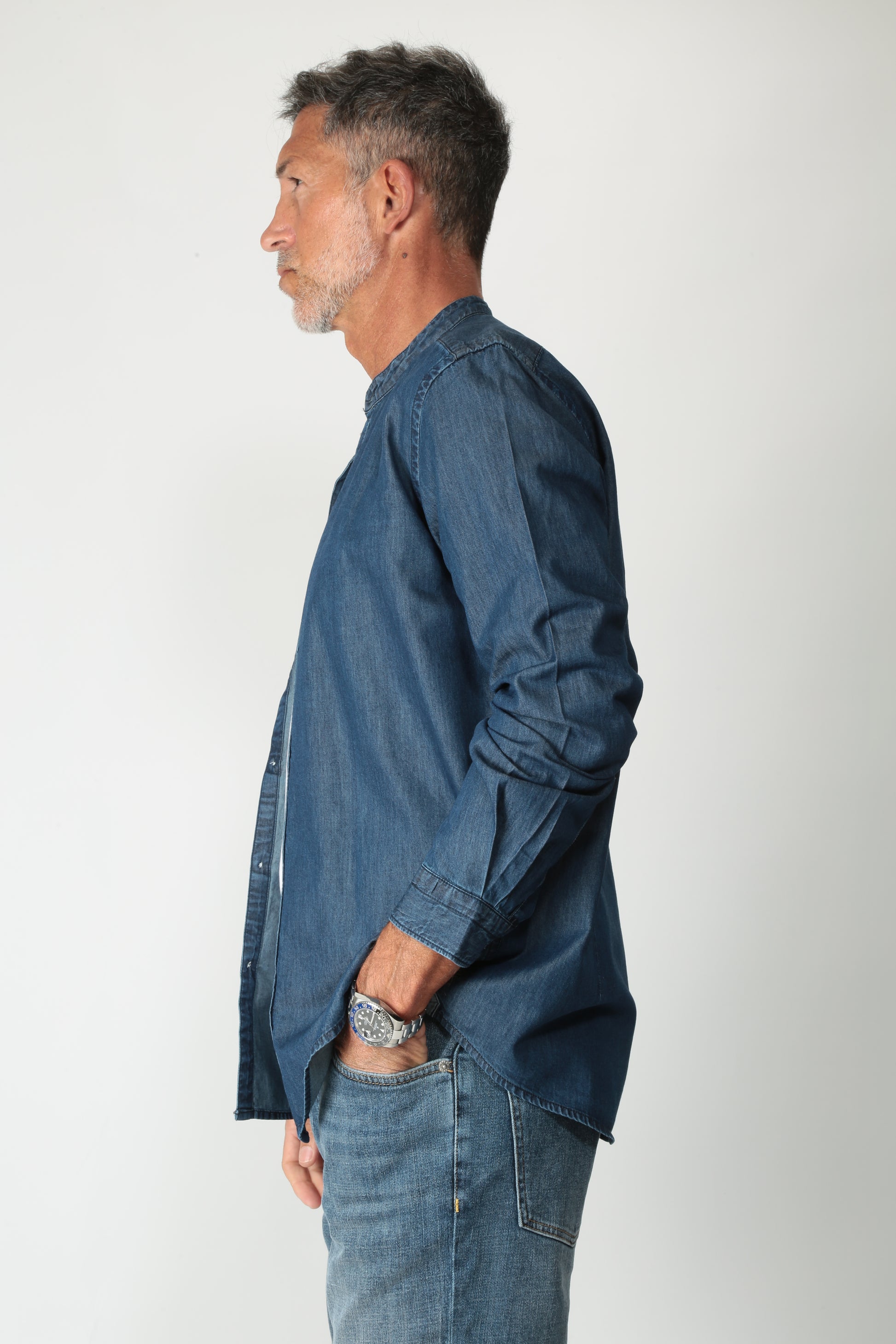 https://admin.shopify.com/store/gulieshop/products/15238075023709#:~:text=https%3A//www.gulieshop.it%20%E2%80%BA%20products%20%E2%80%BA%20alley%2Ddocks%2Dcamicia%2Dcollo%2Dalla%2Dcoreana%2Dau24s06ca