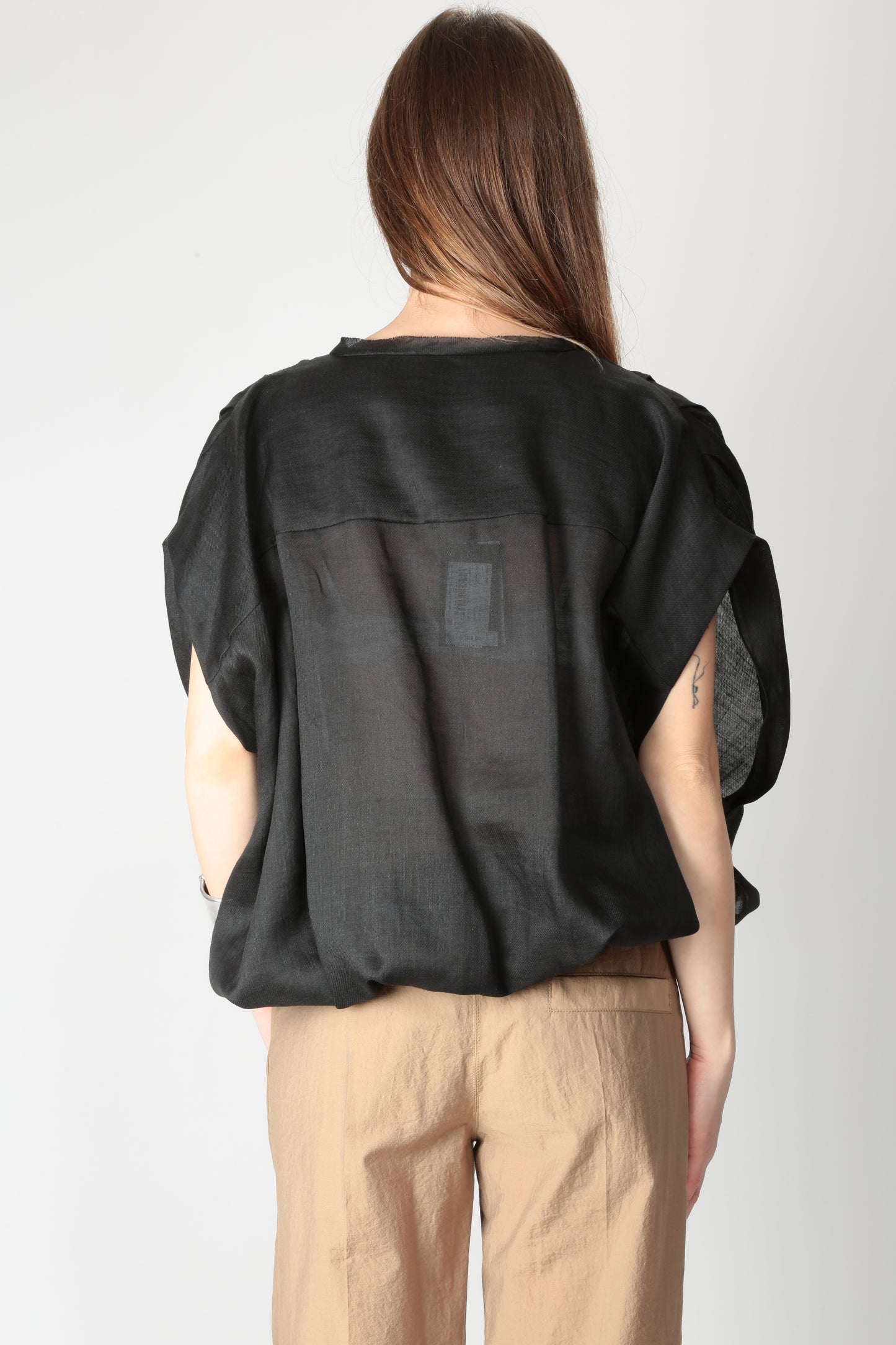 https://admin.shopify.com/store/gulieshop/products/15308812058973#:~:text=https%3A//www.gulieshop.it%20%E2%80%BA%20products%20%E2%80%BA%20tela%2Dgilet%2Din%2Dramie%2Dzimpa