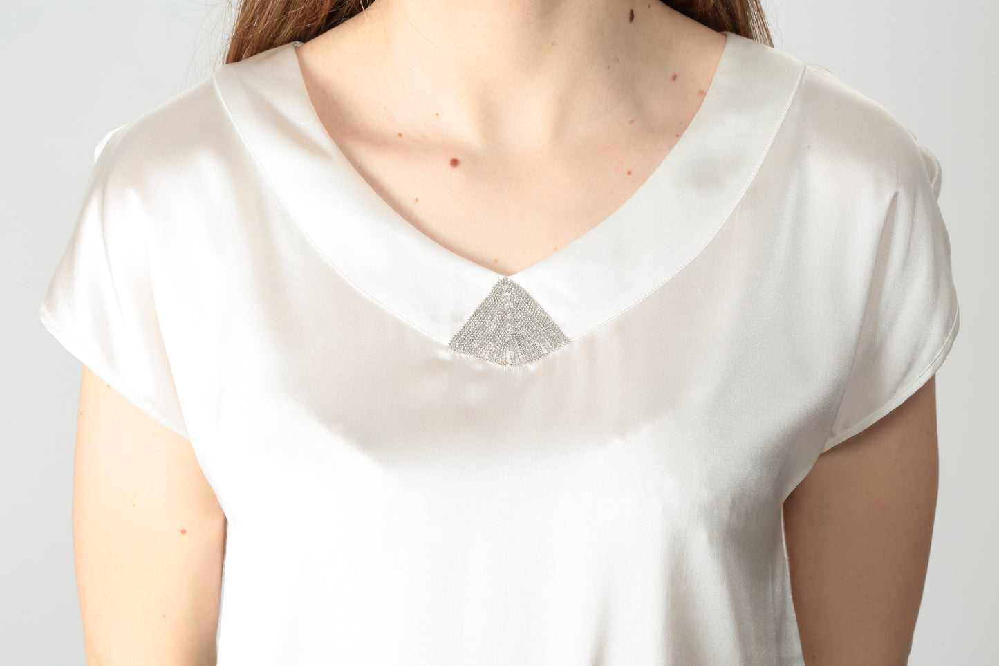 https://admin.shopify.com/store/gulieshop/products/15318316974429#:~:text=https%3A//www.gulieshop.it%20%E2%80%BA%20products%20%E2%80%BA%20maida%2Dmila%2Dmaglia%2Dcon%2Dricamo%2D251m1062