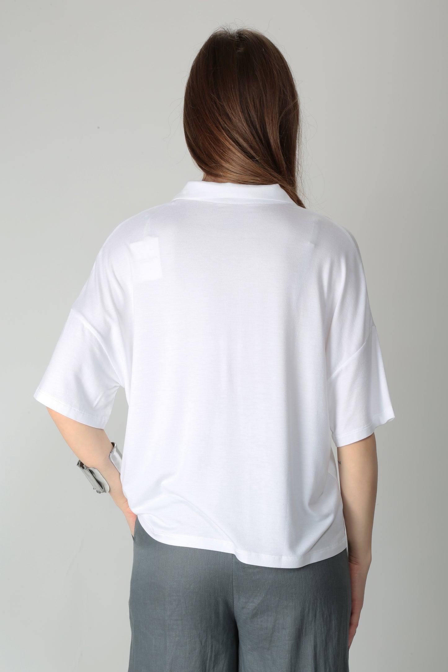 https://admin.shopify.com/store/gulieshop/products/15318370943325#:~:text=https%3A//www.gulieshop.it%20%E2%80%BA%20products%20%E2%80%BA%20majestic%2Dt%2Dshirt%2Da%2Dpolo%2Dm001%2Dfpo024