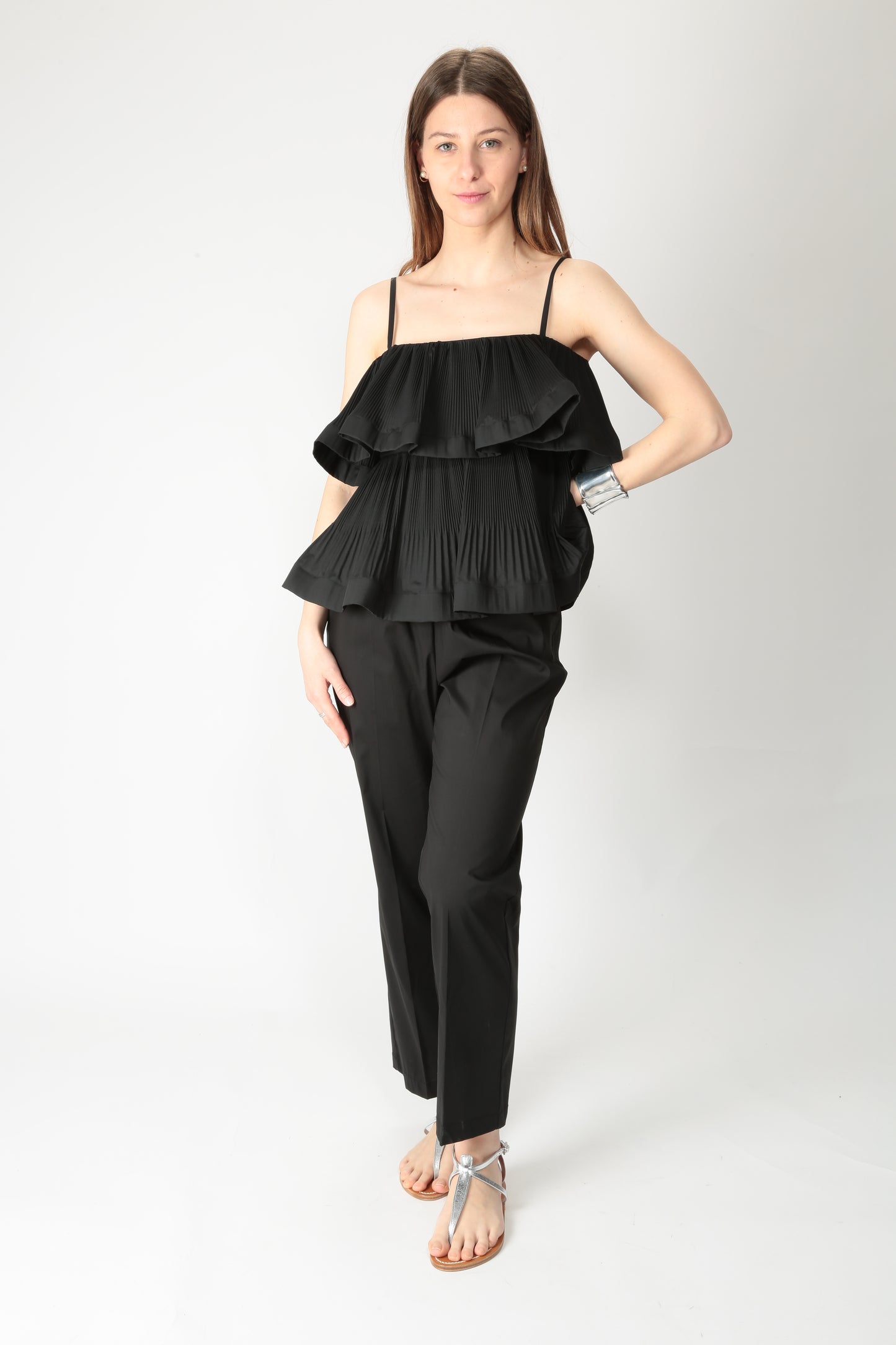https://admin.shopify.com/store/gulieshop/products/15318316286301#:~:text=https%3A//www.gulieshop.it%20%E2%80%BA%20products%20%E2%80%BA%20meimeij%2Dtop%2Dplisse%2Dm5el05