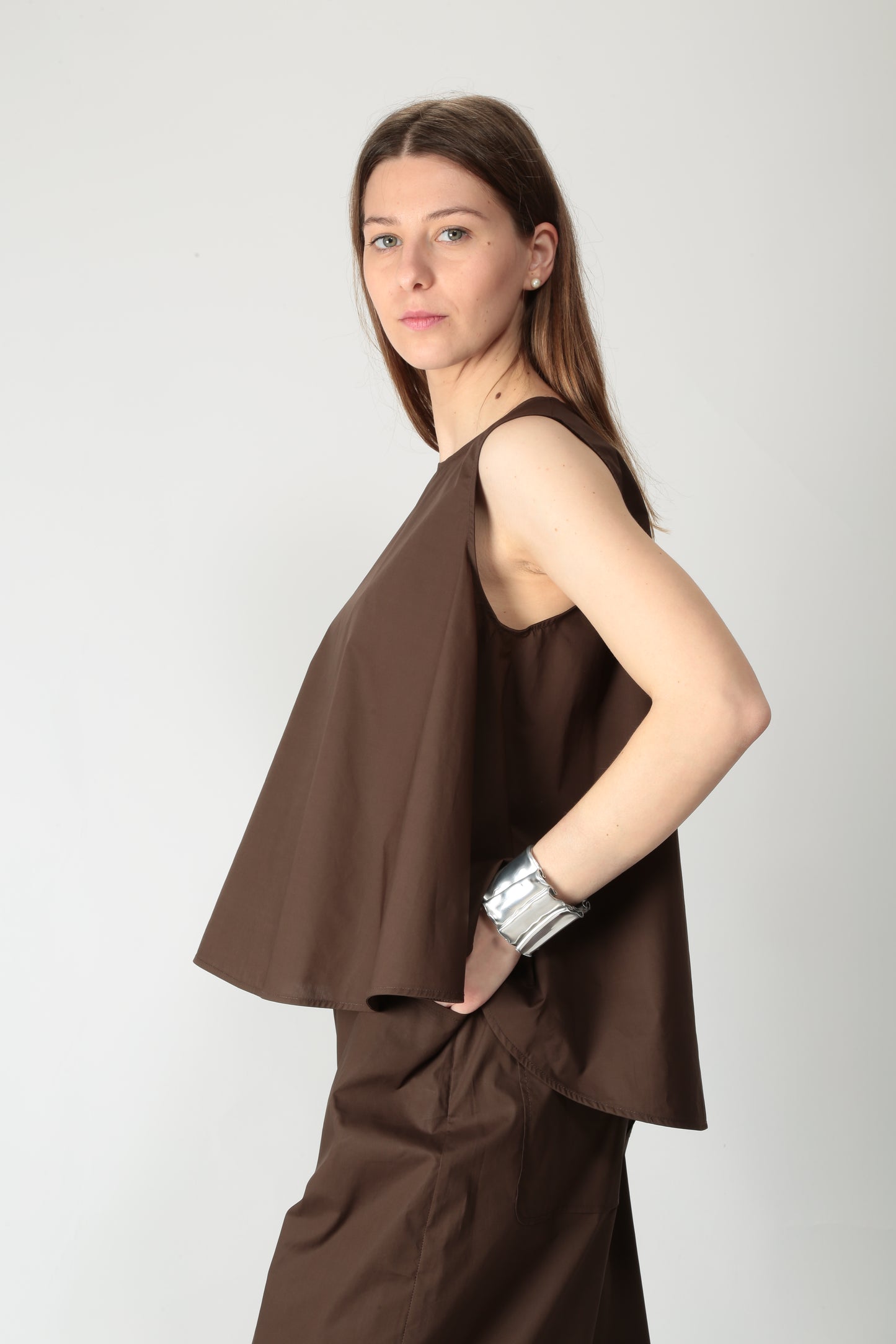 https://admin.shopify.com/store/gulieshop/products/15318316548445#:~:text=https%3A//www.gulieshop.it%20%E2%80%BA%20products%20%E2%80%BA%20meimeij%2Dtop%2Din%2Dpopeline%2Dm5ea50