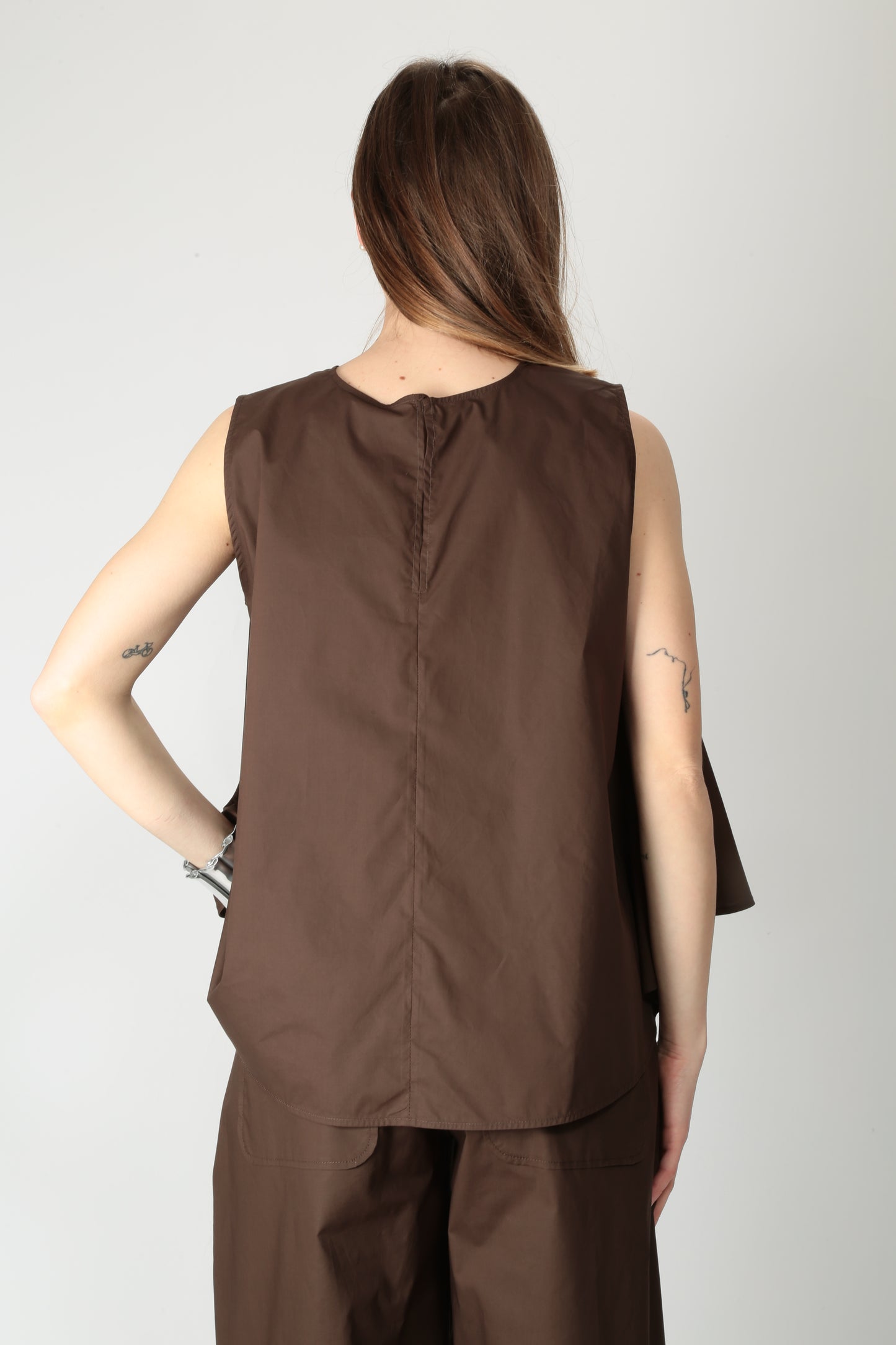 https://admin.shopify.com/store/gulieshop/products/15318316548445#:~:text=https%3A//www.gulieshop.it%20%E2%80%BA%20products%20%E2%80%BA%20meimeij%2Dtop%2Din%2Dpopeline%2Dm5ea50