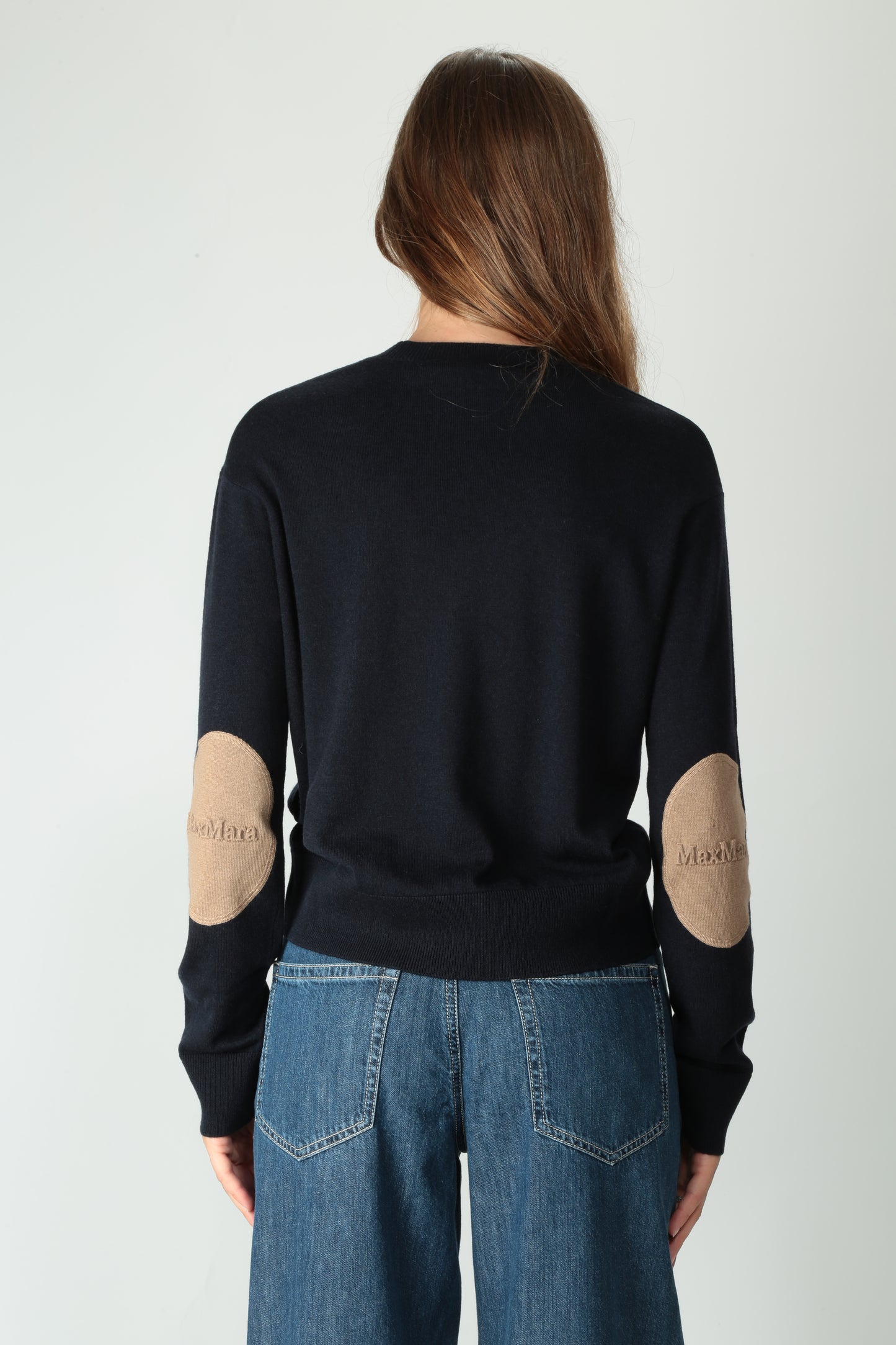 https://admin.shopify.com/store/gulieshop/products/15526145884509#:~:text=https%3A//www.gulieshop.it%20%E2%80%BA%20products%20%E2%80%BA%20s%2Dmaxmara%2Dmaglia%2Din%2Dpura%2Dlana%2Deco%2D2