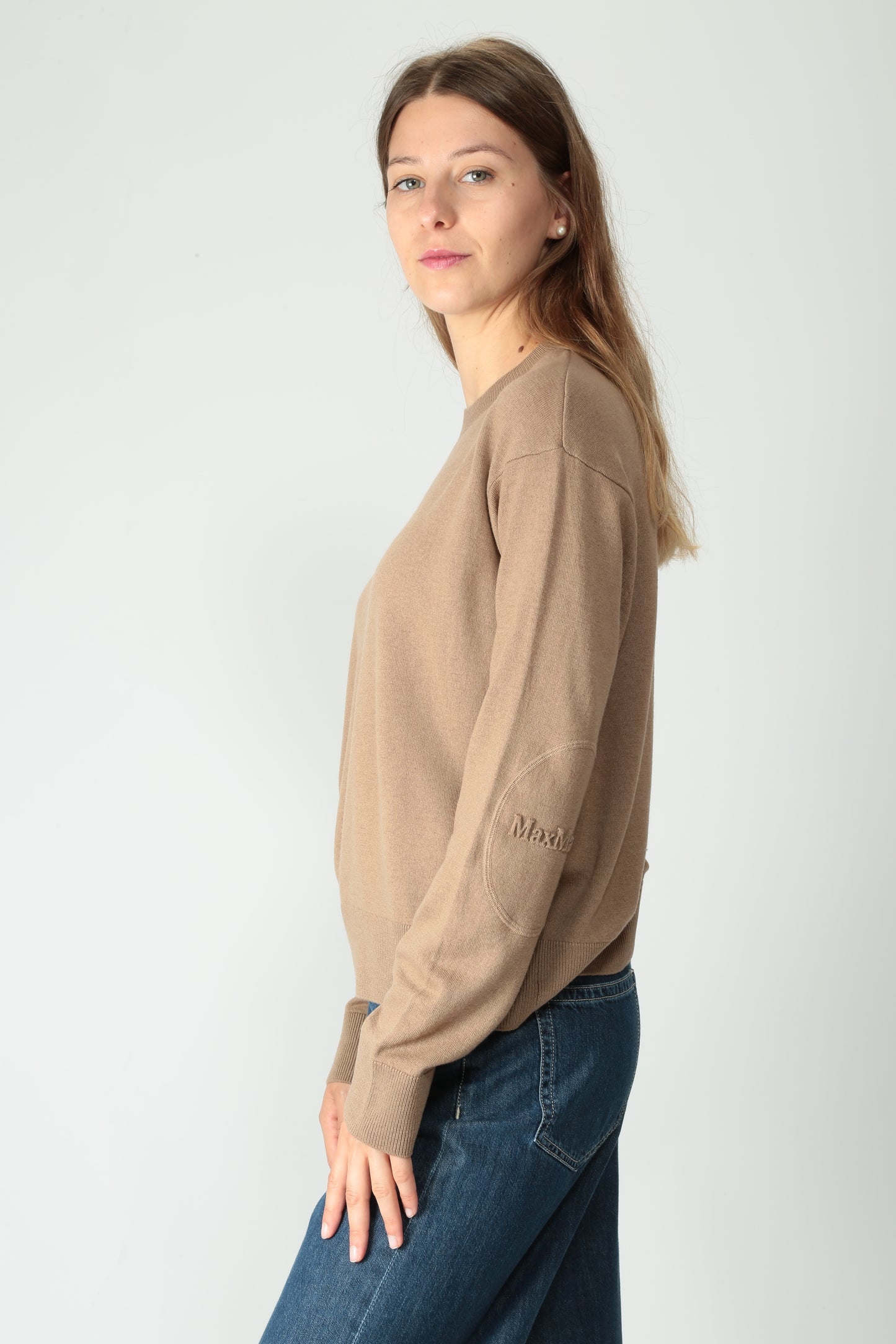 https://admin.shopify.com/store/gulieshop/products/15526145818973#:~:text=https%3A//www.gulieshop.it%20%E2%80%BA%20products%20%E2%80%BA%20s%2Dmaxmara%2Dmaglia%2Din%2Dpura%2Dlana%2Deco%2D1