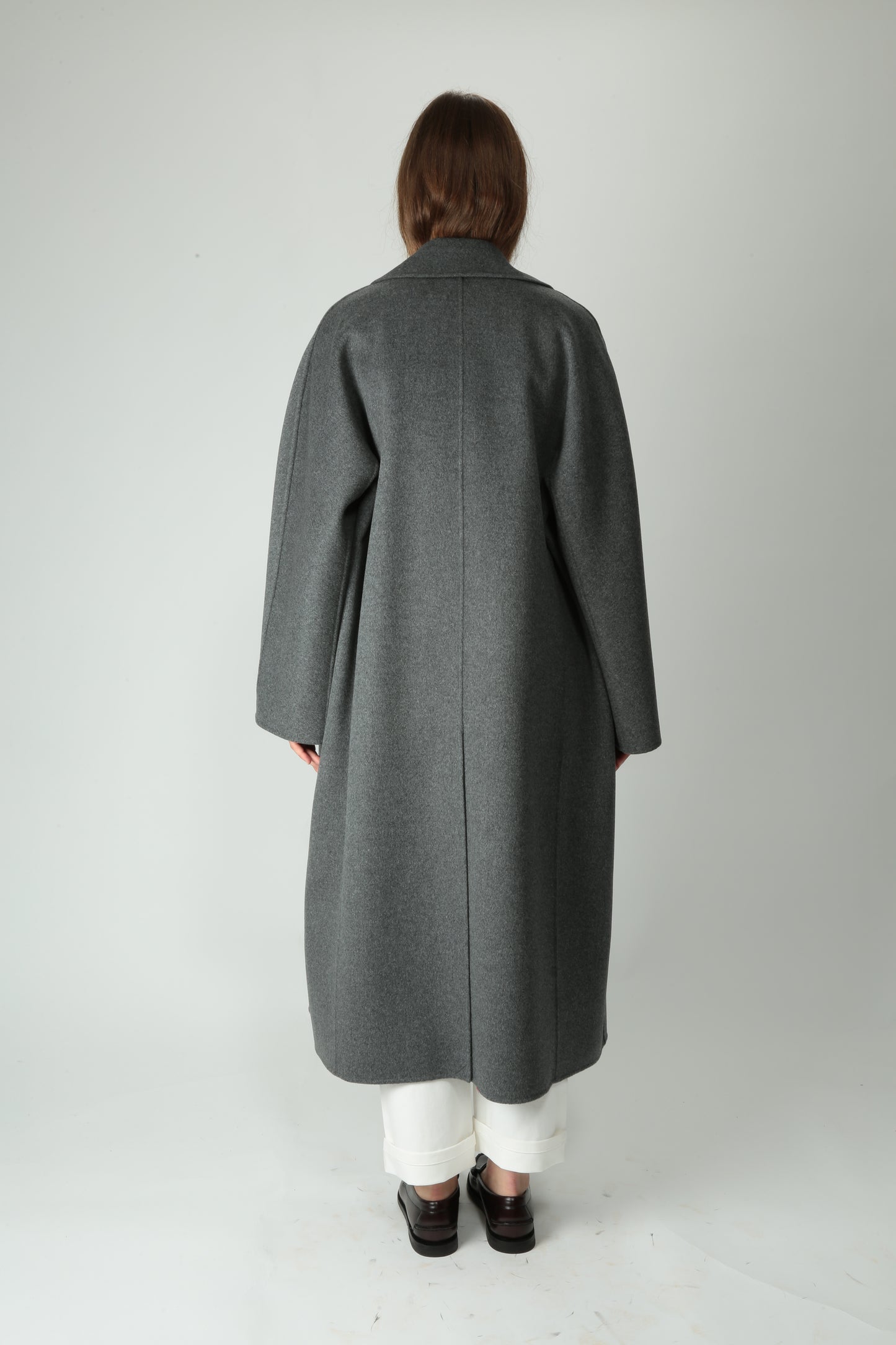 https://admin.shopify.com/store/gulieshop/products/15526145687901#:~:text=https%3A//www.gulieshop.it%20%E2%80%BA%20products%20%E2%80%BA%20s%2Dmaxmara%2Dcappotto%2Dlungo%2Ddoppiopetto%2Dpaul