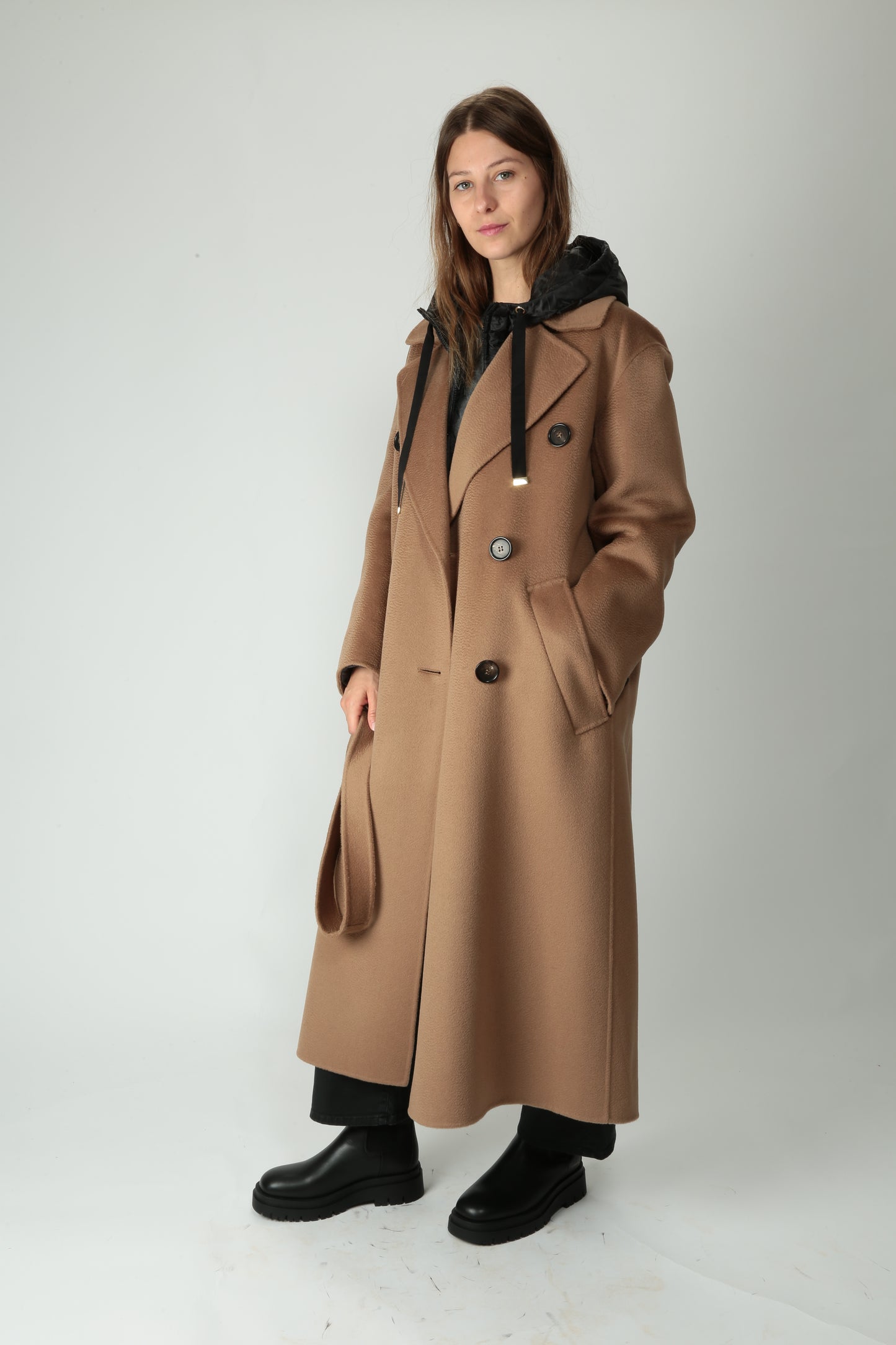 https://admin.shopify.com/store/gulieshop/products/15526146015581#:~:text=https%3A//www.gulieshop.it%20%E2%80%BA%20products%20%E2%80%BA%20s%2Dmaxmara%2Dcappotto%2Din%2Dlana%2De%2Dcachemire%2Ddoppiopetto%2Ddalila