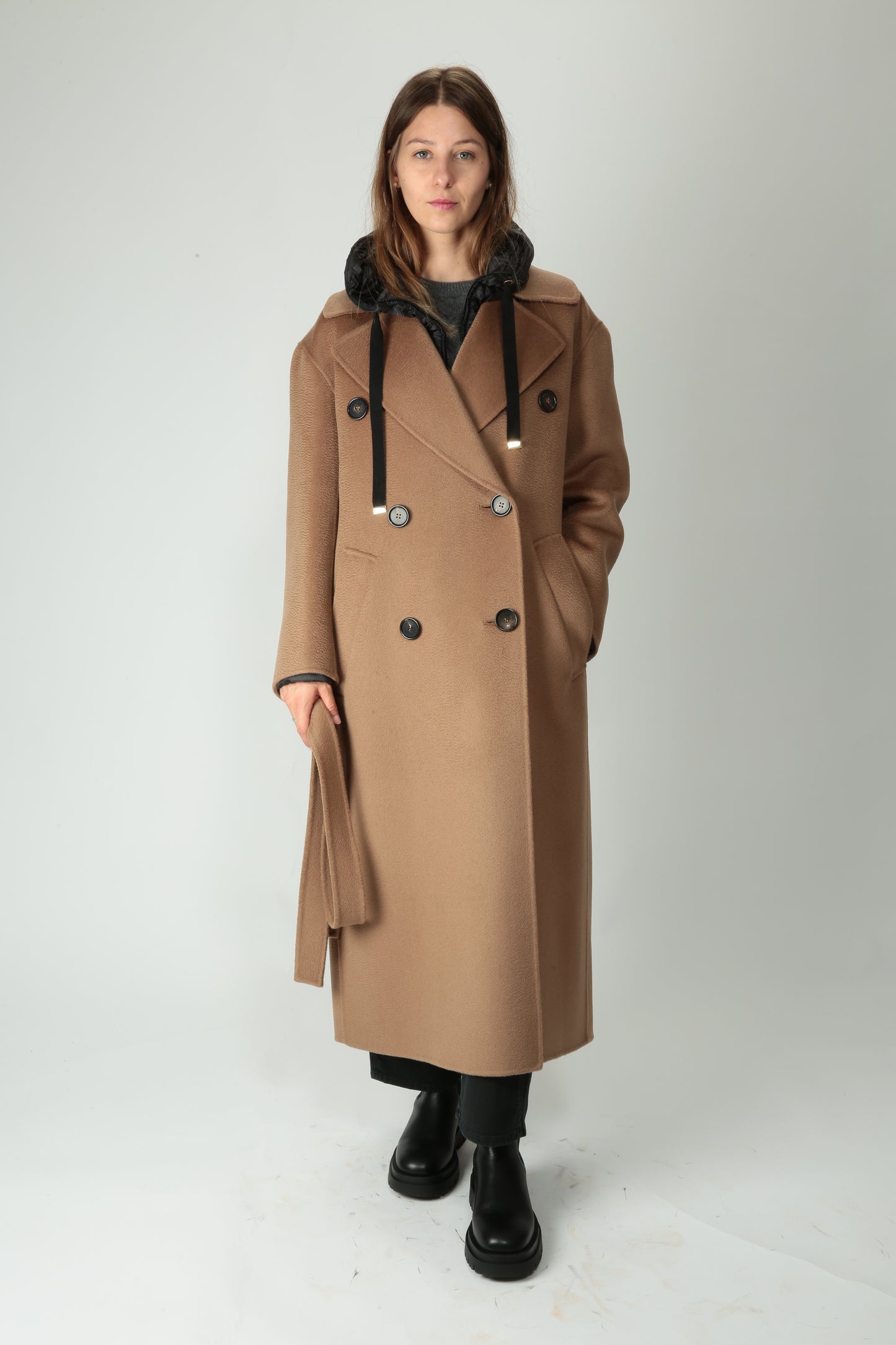 https://admin.shopify.com/store/gulieshop/products/15526146015581#:~:text=https%3A//www.gulieshop.it%20%E2%80%BA%20products%20%E2%80%BA%20s%2Dmaxmara%2Dcappotto%2Din%2Dlana%2De%2Dcachemire%2Ddoppiopetto%2Ddalila