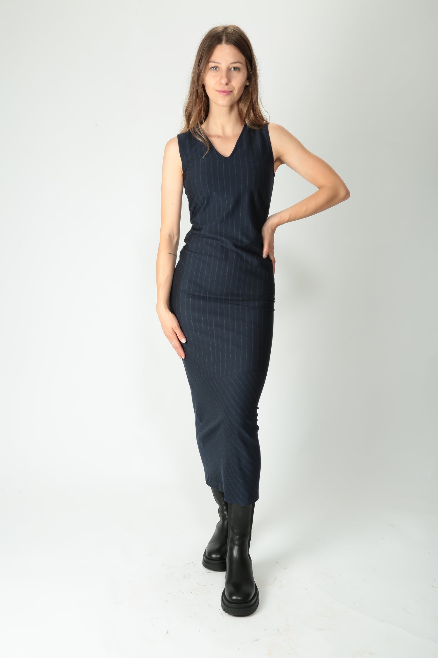 https://admin.shopify.com/store/gulieshop/products/15526133498205#:~:text=https%3A//www.gulieshop.it%20%E2%80%BA%20products%20%E2%80%BA%20maxmara%2Dmm%2Dabito%2Dlungo%2Dnewport