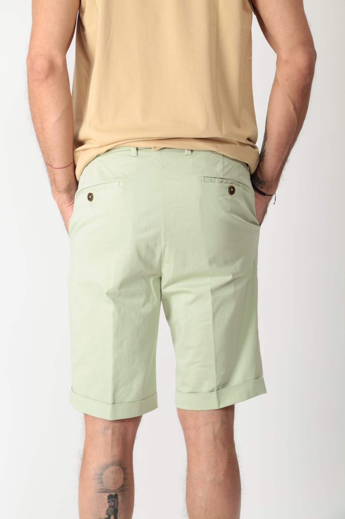 https://admin.shopify.com/store/gulieshop/products/9266088673629#:~:text=Invia-,Briglia%20Bermuda%20in%20cotone%20BG101%20324127,-Contenuto%20multimediale%201