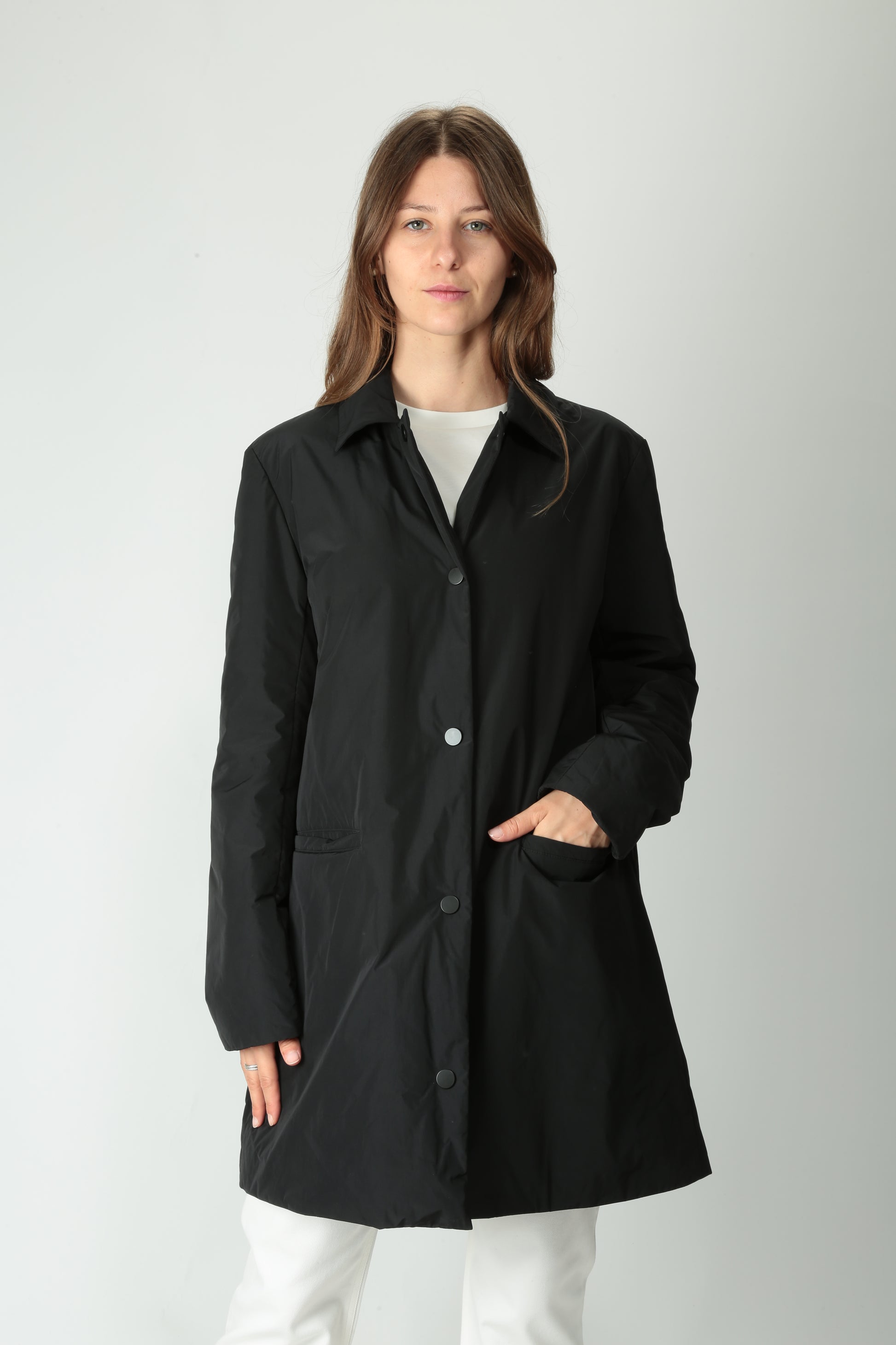https://admin.shopify.com/store/gulieshop/products/15526133334365#:~:text=https%3A//www.gulieshop.it%20%E2%80%BA%20products%20%E2%80%BA%20maxmara%2Dmm%2Dgiacca%2Dimpermeabile%2Dgigante