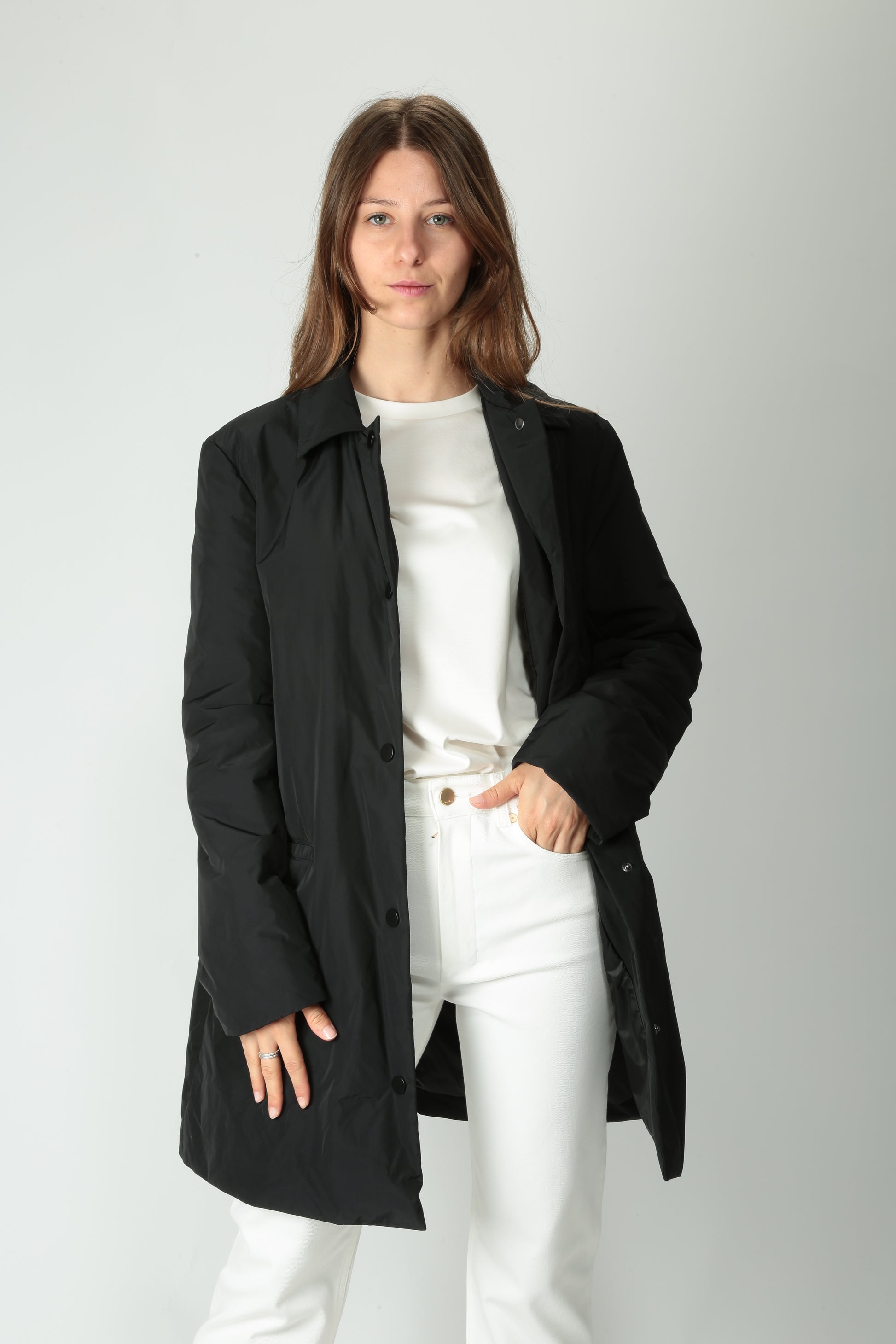 https://admin.shopify.com/store/gulieshop/products/15526133334365#:~:text=https%3A//www.gulieshop.it%20%E2%80%BA%20products%20%E2%80%BA%20maxmara%2Dmm%2Dgiacca%2Dimpermeabile%2Dgigante