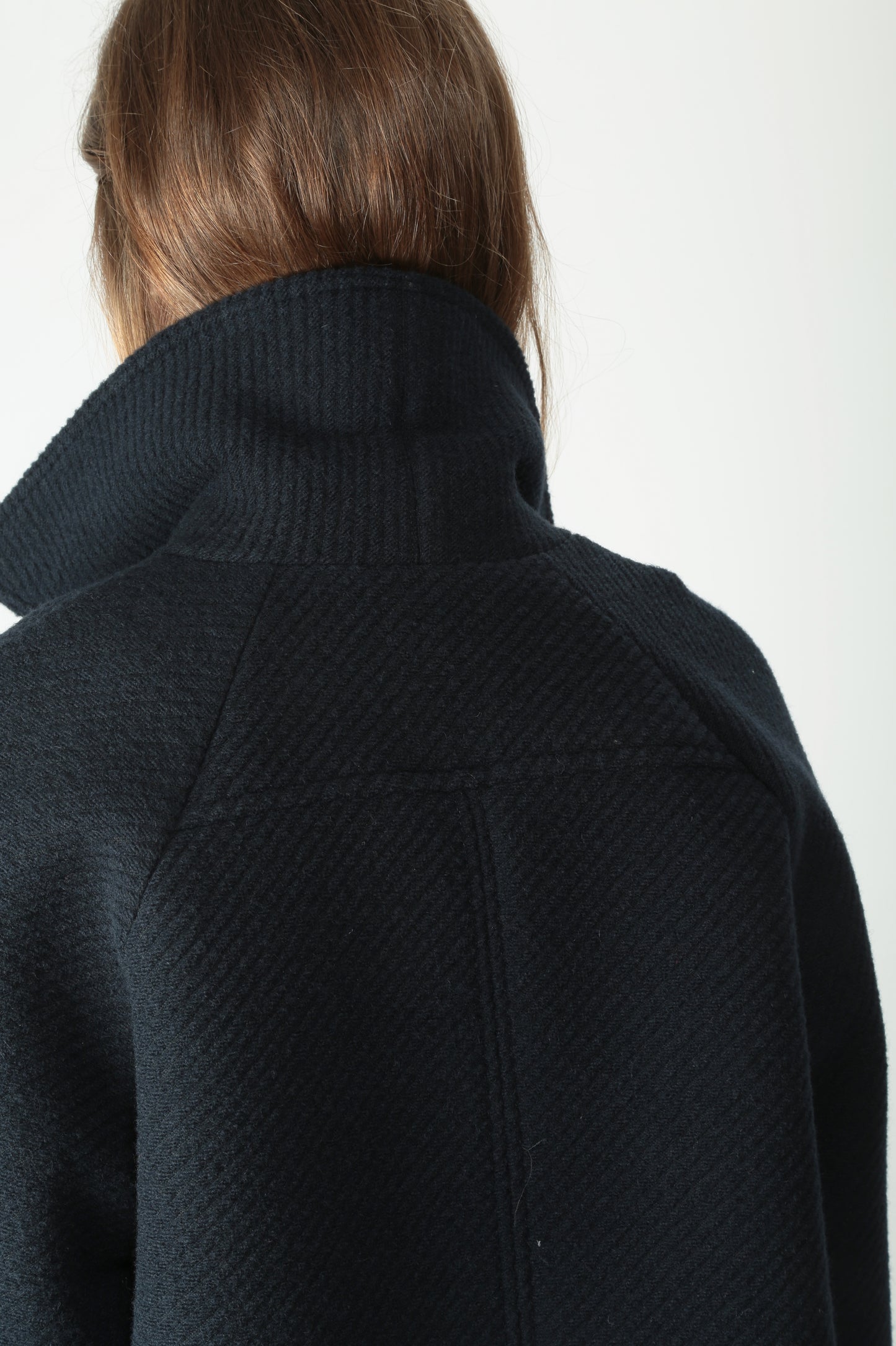 https://admin.shopify.com/store/gulieshop/products/15526134153565#:~:text=https%3A//www.gulieshop.it%20%E2%80%BA%20products%20%E2%80%BA%20maxmara%2Dmm%2Dcappotto%2Dcorto%2Dobliqua