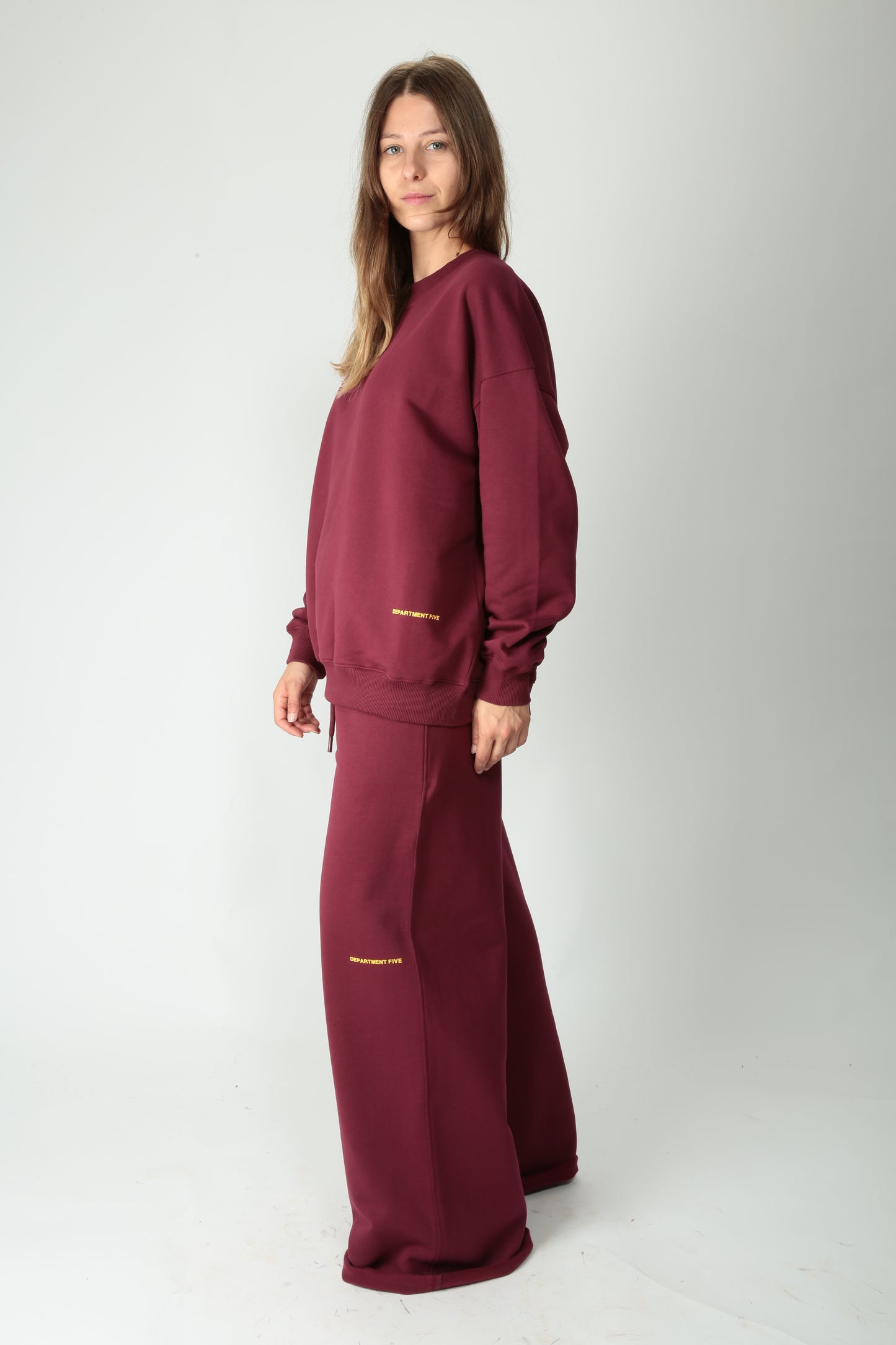 https://admin.shopify.com/store/gulieshop/products/15505929306461#:~:text=https%3A//www.gulieshop.it%20%E2%80%BA%20products%20%E2%80%BA%20department%2D5%2Dpantalone%2Din%2Dfelpa%2Dampio%2Dulco%2Ddp59651d2ff0024000p07