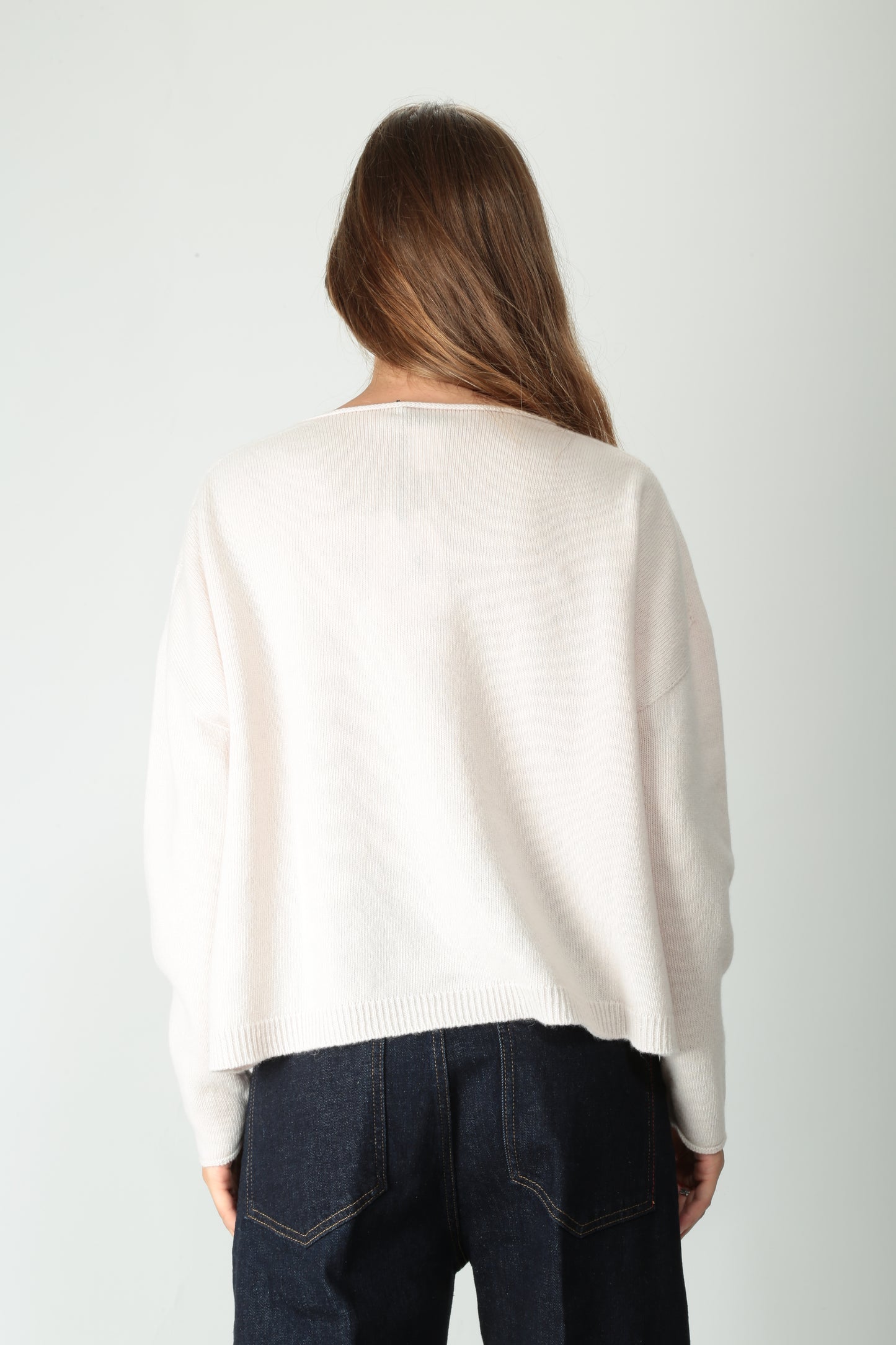 https://admin.shopify.com/store/gulieshop/products/15502401601885#:~:text=https%3A//www.gulieshop.it%20%E2%80%BA%20products%20%E2%80%BA%20maida%2Dmila%2Dmaglia%2Din%2Dpura%2Dlana%2D255m8200