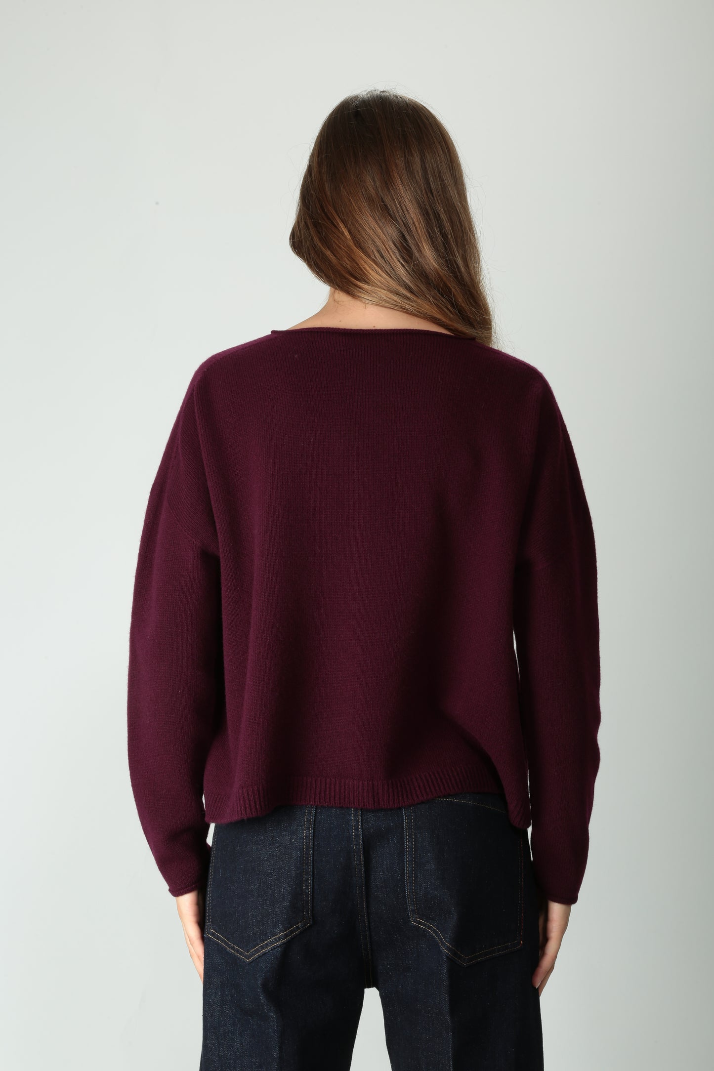 https://admin.shopify.com/store/gulieshop/products/15502401634653#:~:text=https%3A//www.gulieshop.it%20%E2%80%BA%20products%20%E2%80%BA%20maida%2Dmila%2Dmaglia%2Din%2Dpura%2Dlana%2D255m8200%2D1