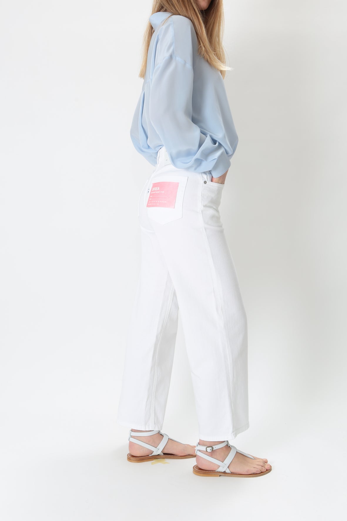 https://admin.shopify.com/store/gulieshop/products/8942196031837#:~:text=Invia-,Department%205%20Jeans%20Brea%20DP535481DS0004539001,-Contenuto%20multimediale%201