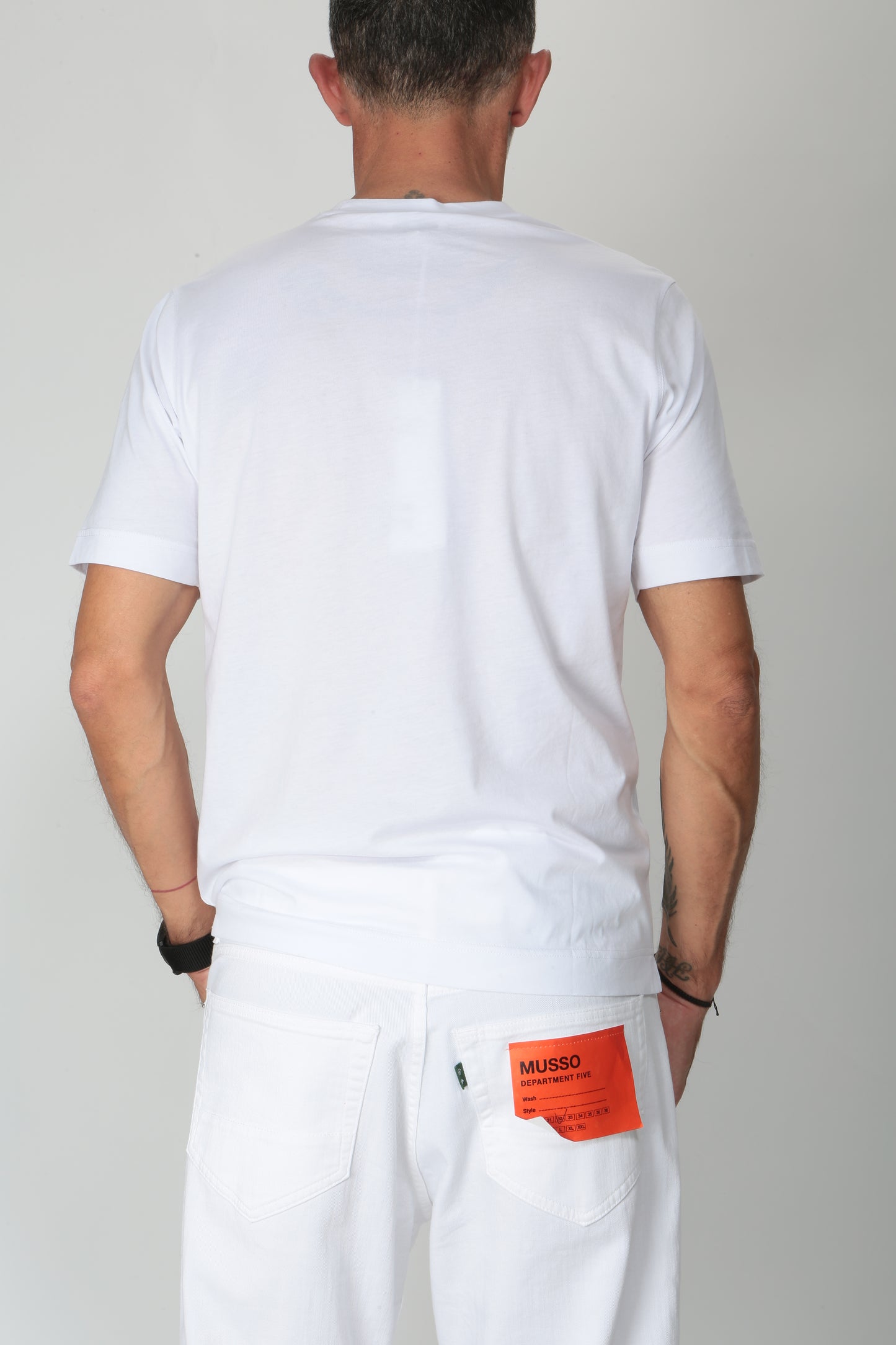 https://admin.shopify.com/store/gulieshop/products/15360783417693#:~:text=https%3A//www.gulieshop.it%20%E2%80%BA%20products%20%E2%80%BA%20diktat%2Dt%2Dshirt%2Din%2Dcotone%2Dsupima%2Ddk87103