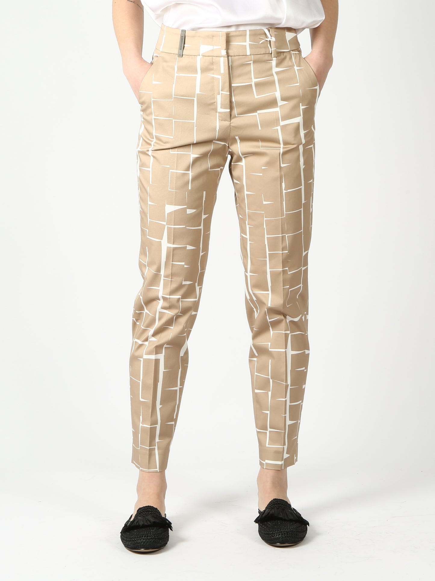 https://admin.shopify.com/store/gulieshop/products/7653138628846#:~:text=Invia-,Peserico%20Pantalone%204763,-Contenuto%20multimediale%201
