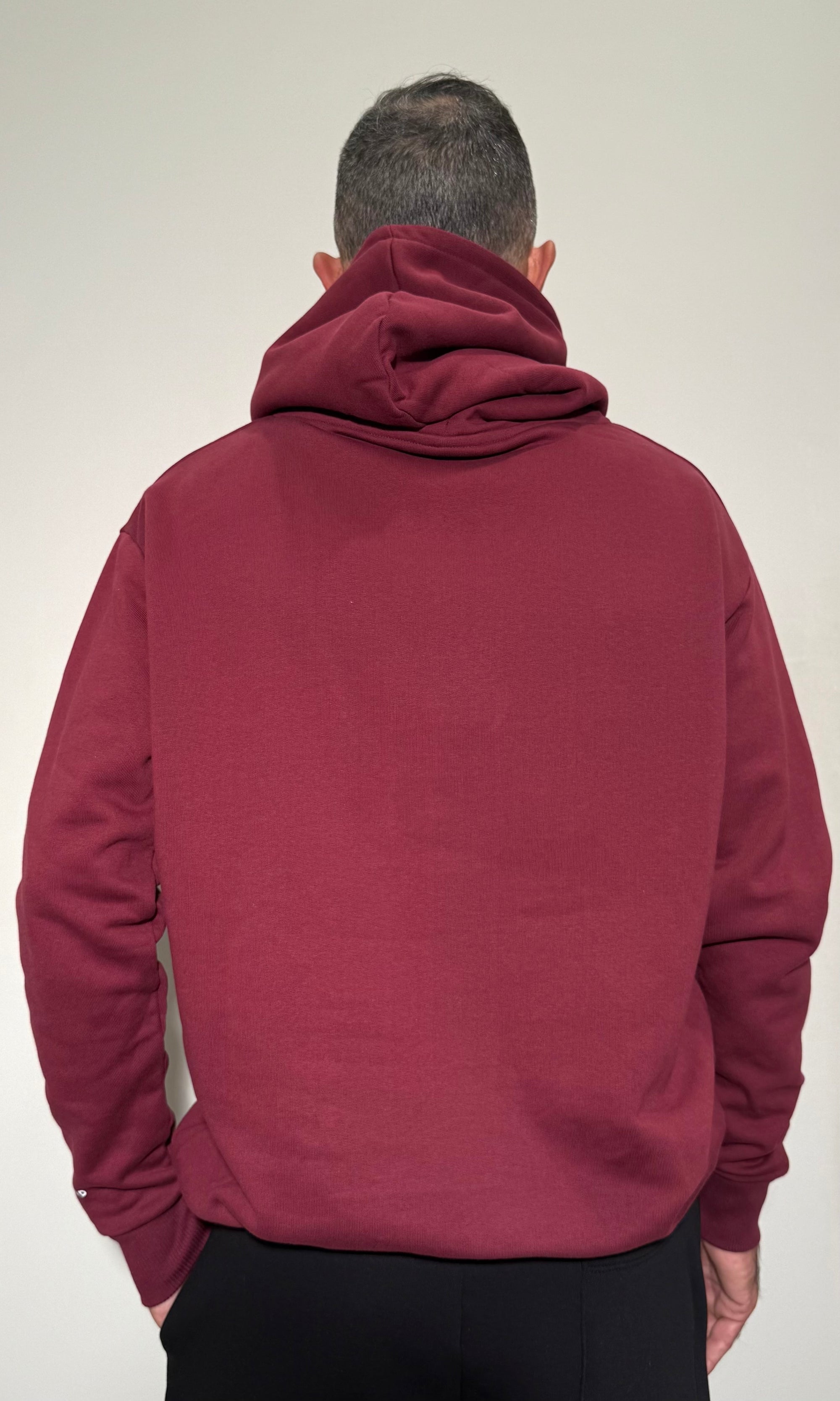 https://admin.shopify.com/store/gulieshop/products/15719610188125#:~:text=https%3A//www.gulieshop.it%20%E2%80%BA%20products%20%E2%80%BA%20why%2Dnot%2Dbrand%2Dfelpa%2Dcon%2Dcappuccio%2Dfs37