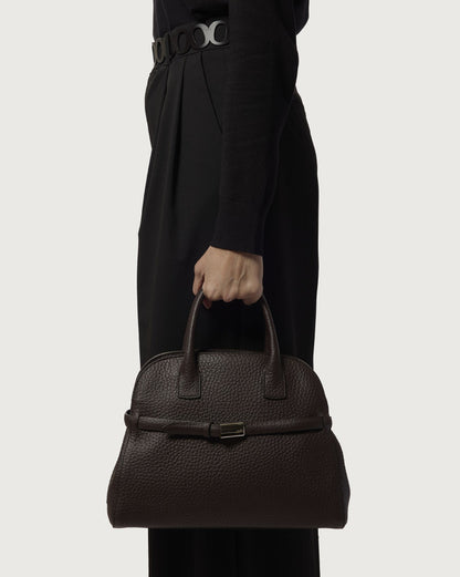 https://admin.shopify.com/store/gulieshop/products/15676795617629#:~:text=https%3A//www.gulieshop.it%20%E2%80%BA%20products%20%E2%80%BA%20orciani%2Dborsa%2Daura%2Dsoft%2Dmidi%2Db02200