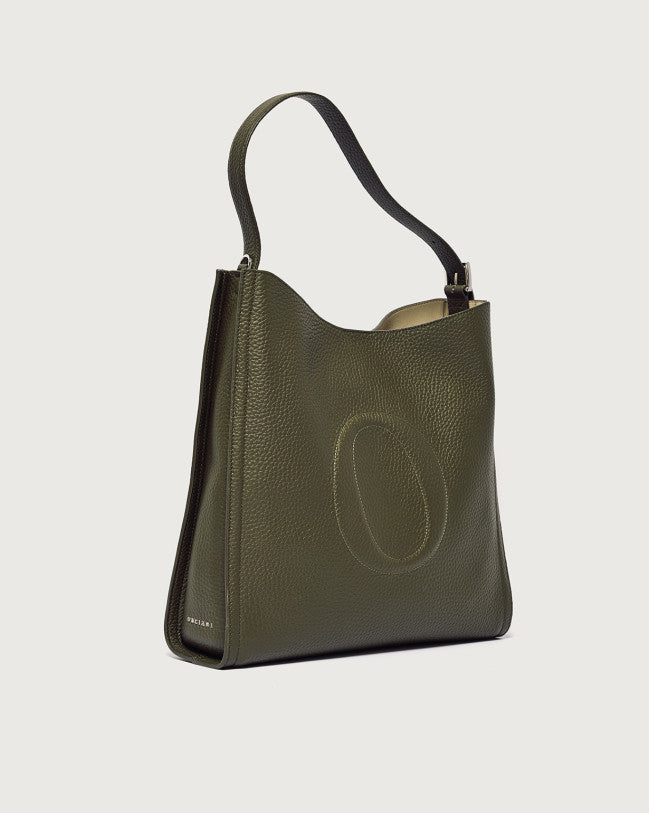 https://admin.shopify.com/store/gulieshop/products/15617437008221#:~:text=https%3A//www.gulieshop.it%20%E2%80%BA%20products%20%E2%80%BA%20orciani%2Dborsa%2Dher%2Do%2Din%2Dpelle%2Dmartellata%2Dsoft%2Db02206%2D1