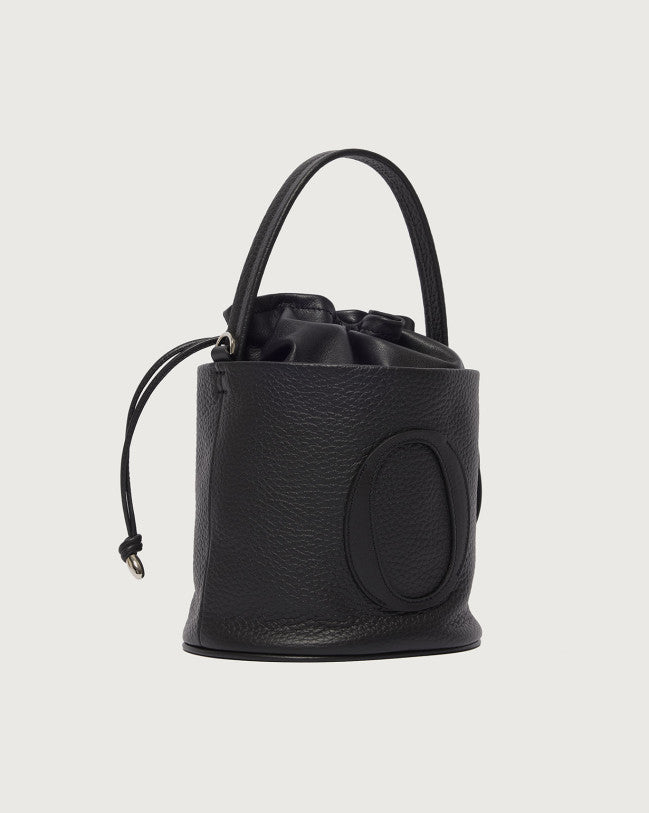 https://admin.shopify.com/store/gulieshop/products/16545135886685#:~:text=https%3A//www.gulieshop.it%20%E2%80%BA%20products%20%E2%80%BA%20orciani%2Dborsa%2Dsecchiello%2Dsmall%2Din%2Dpelle%2Db02197