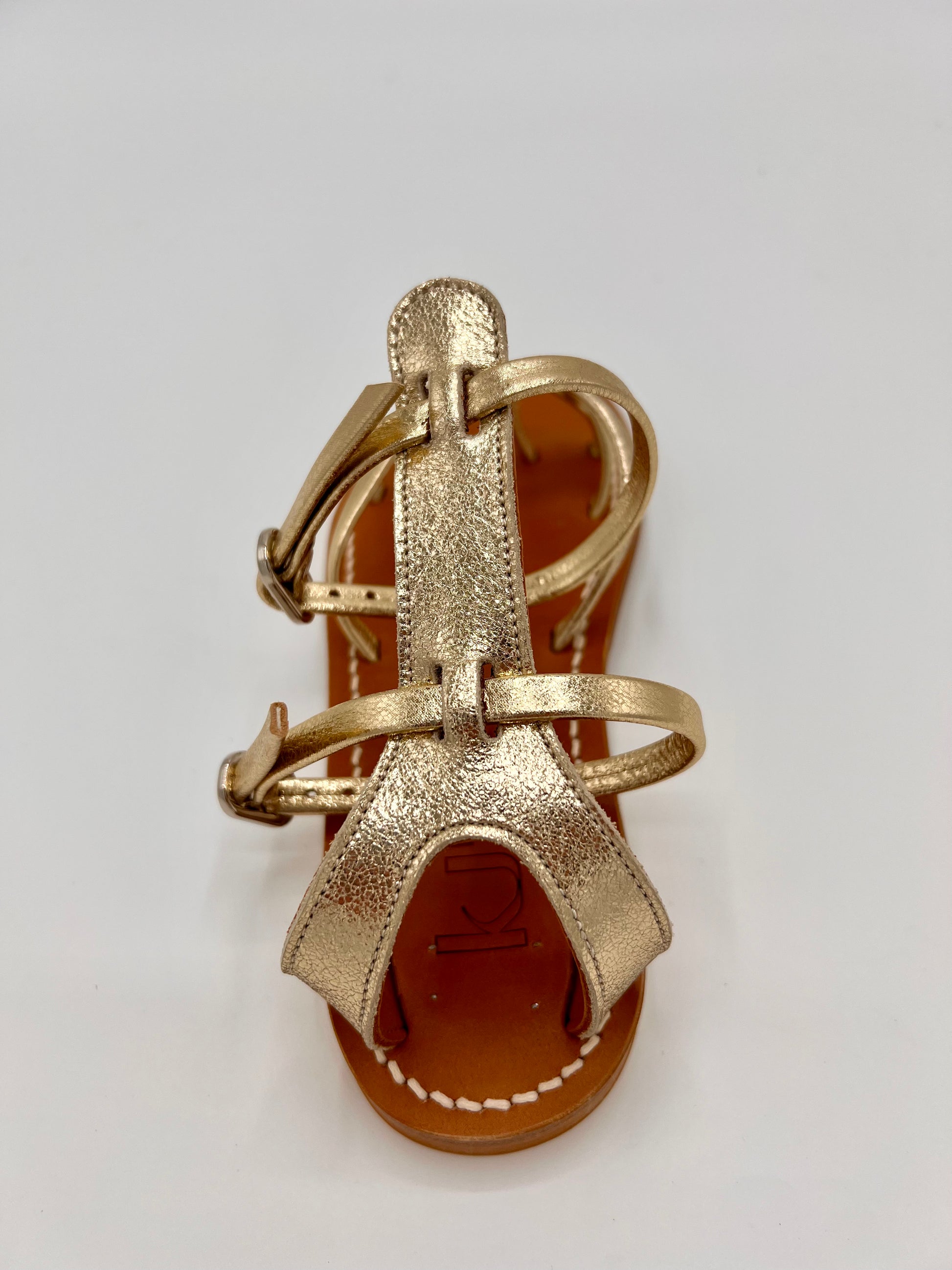 https://admin.shopify.com/store/gulieshop/products/15391588647261#:~:text=https%3A//www.gulieshop.it%20%E2%80%BA%20products%20%E2%80%BA%20k%2Djacques%2Dsandalo%2Dbasso%2Ddemocrite%2Df%2Dmiel