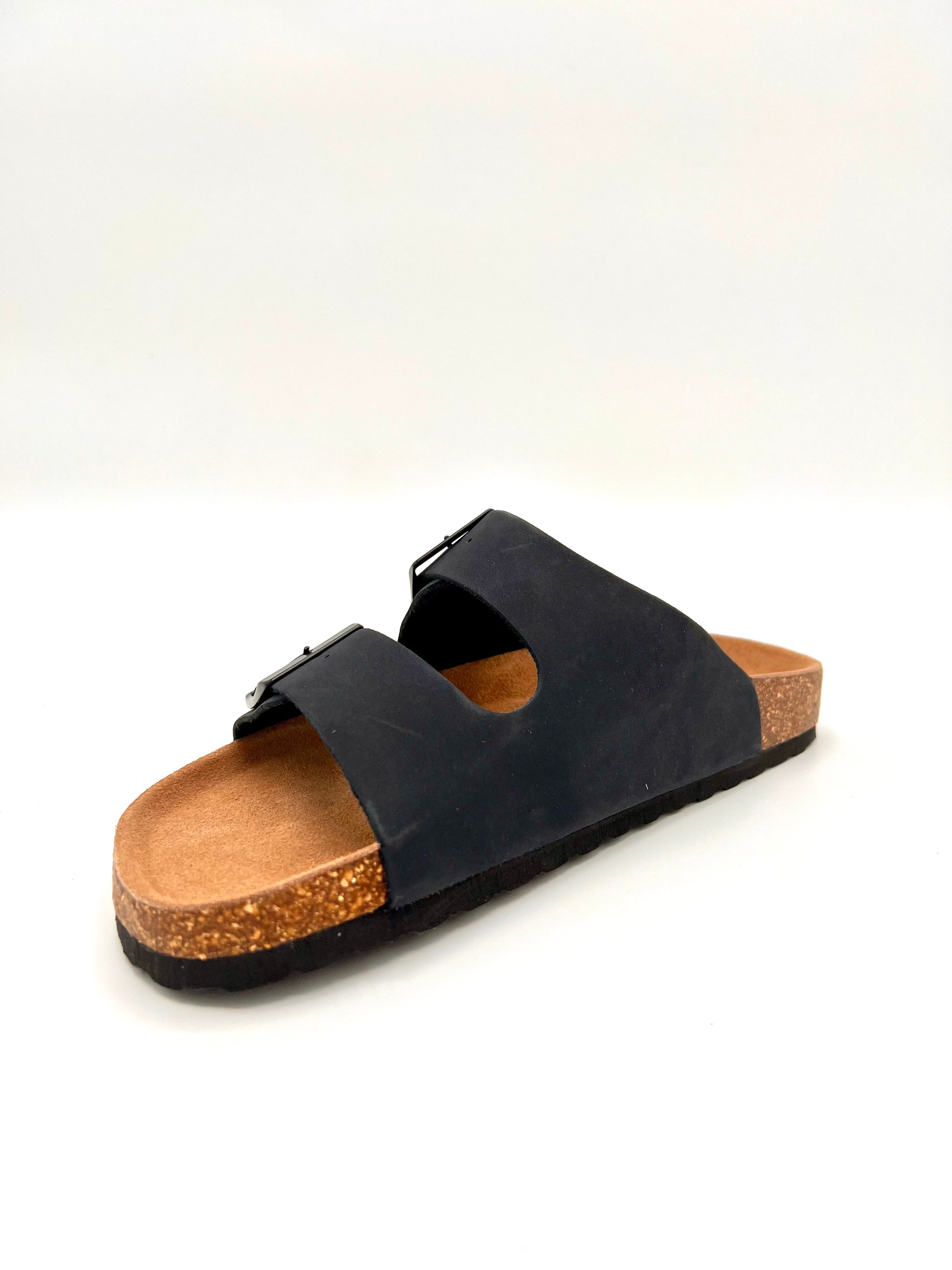 https://admin.shopify.com/store/gulieshop/products/15378813616477#:~:text=https%3A//www.gulieshop.it%20%E2%80%BA%20products%20%E2%80%BA%20colors%2Dof%2Dcalifornia%2Dsandalo%2Din%2Dnabuk%2Dbiom410%2D1