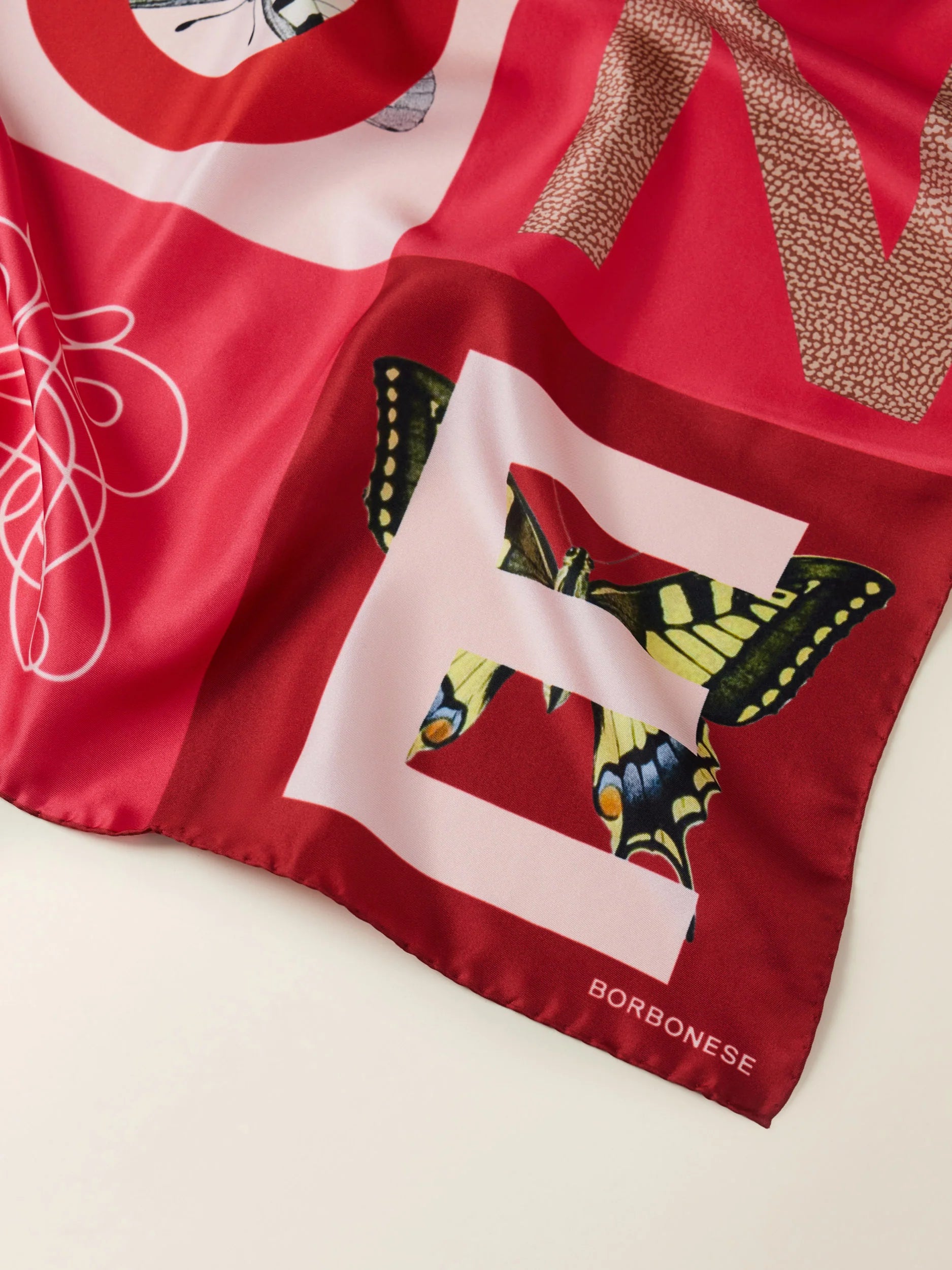 https://admin.shopify.com/store/gulieshop/products/15989763735901#:~:text=https%3A//www.gulieshop.it%20%E2%80%BA%20products%20%E2%80%BA%20borbonese%2Dfoulard%2Din%2Dseta%2D6da0630016