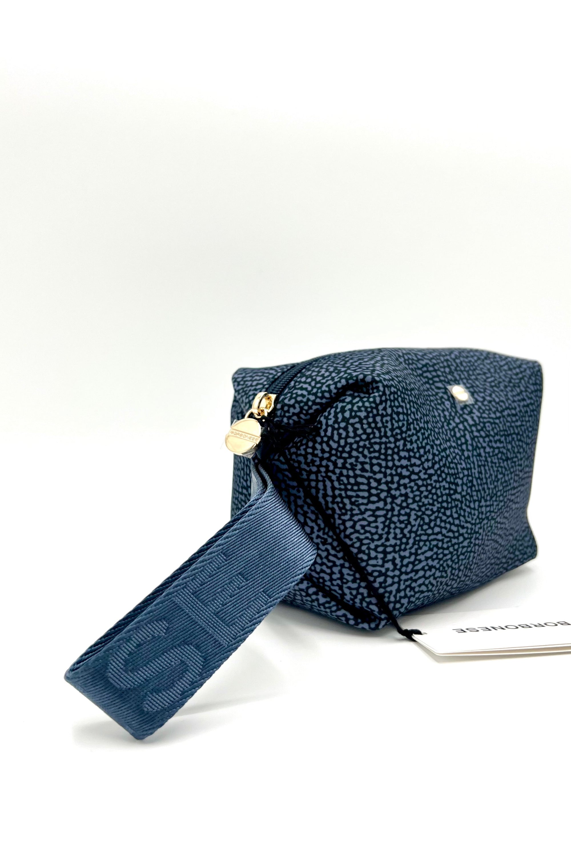 https://admin.shopify.com/store/gulieshop/products/16115544162653#:~:text=https%3A//www.gulieshop.it%20%E2%80%BA%20products%20%E2%80%BA%20borbonese%2Dportacosmetici%2Dc%2Dmaniglia%2D932025i15%2D2
