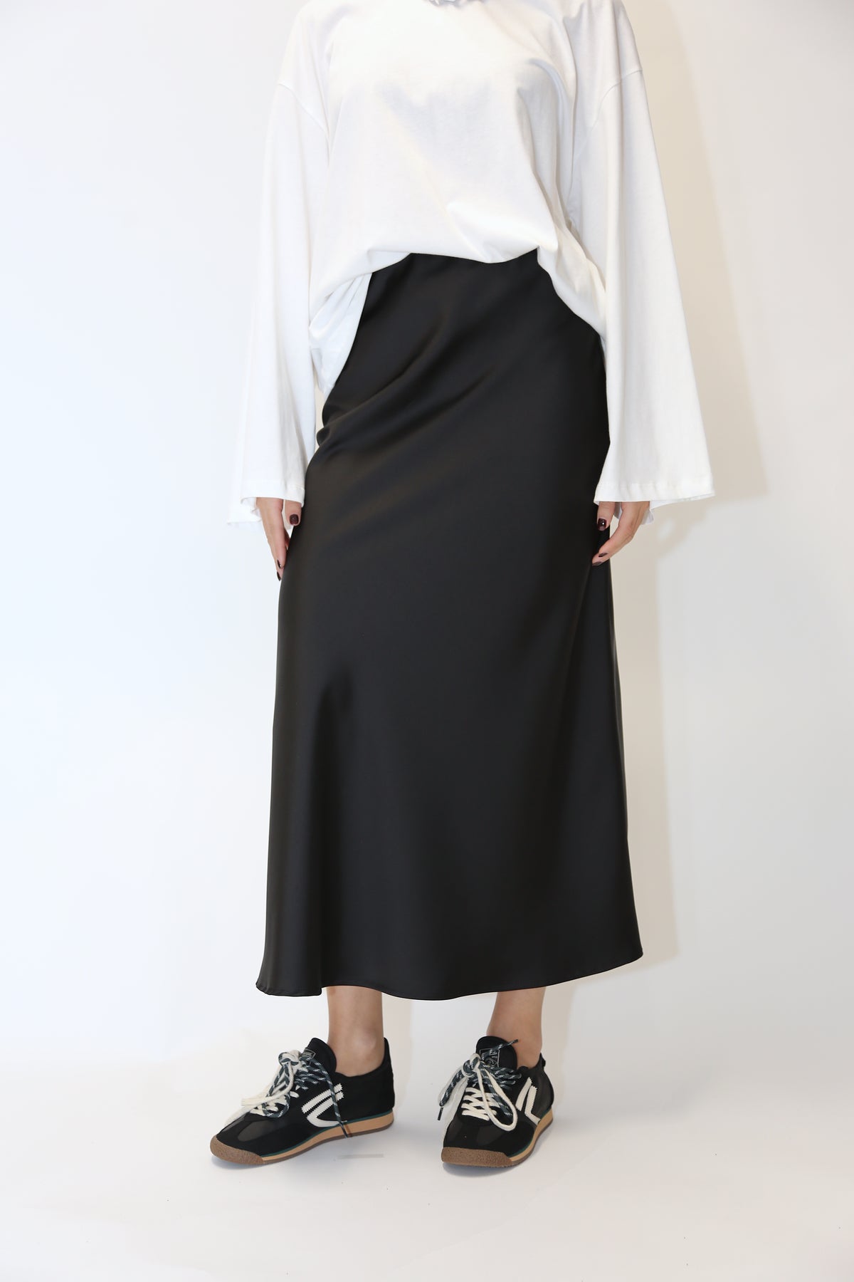 https://admin.shopify.com/store/gulieshop/products/16630230319453