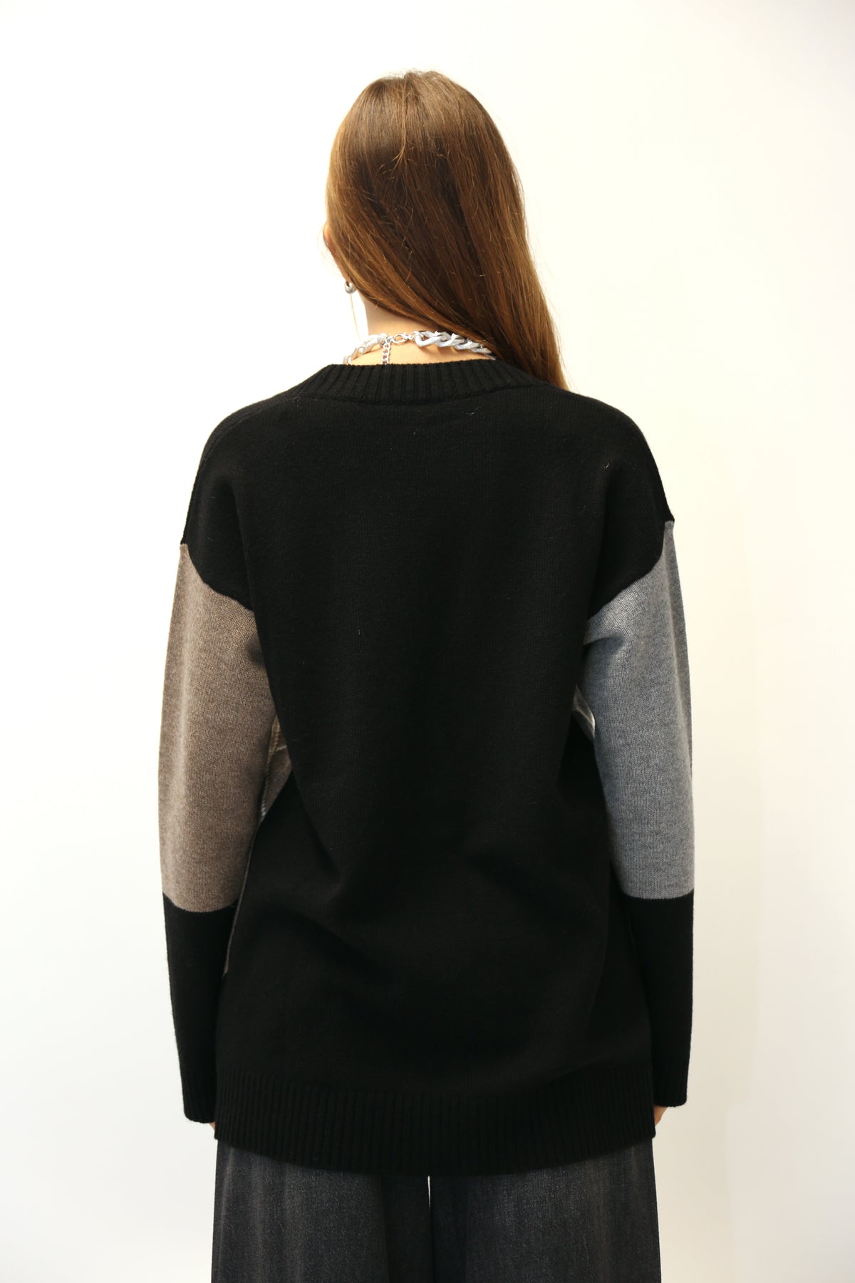 https://admin.shopify.com/store/gulieshop/products/16632539906397