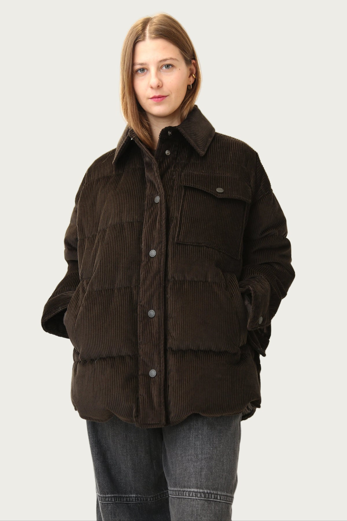 https://admin.shopify.com/store/gulieshop/products/16634346701149
