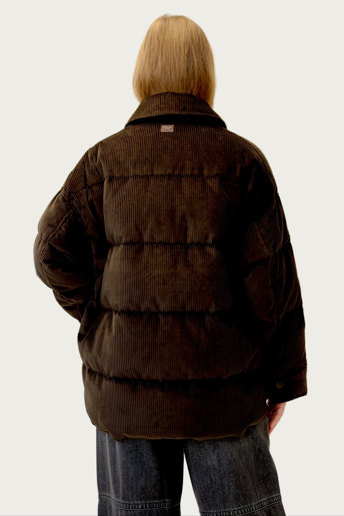 https://admin.shopify.com/store/gulieshop/products/16634346701149