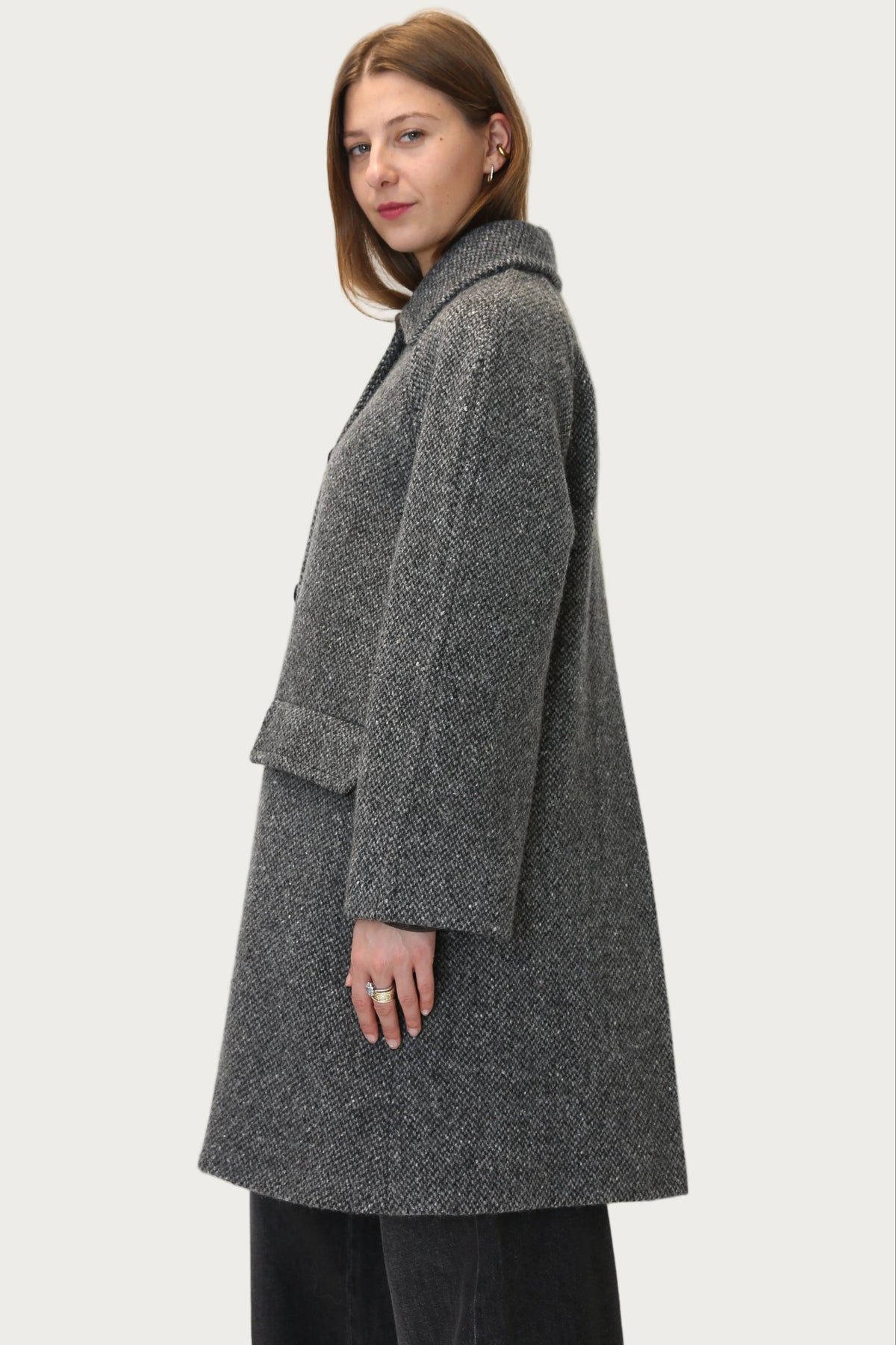 https://admin.shopify.com/store/gulieshop/products/16634346668381
