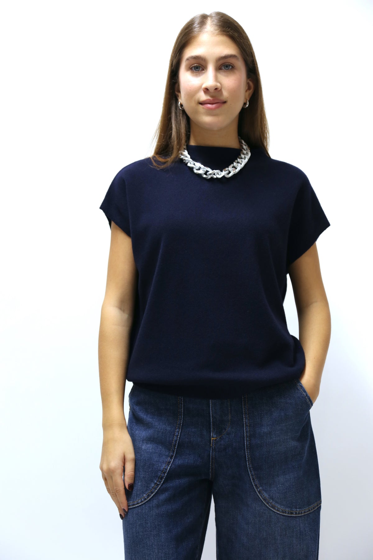 https://admin.shopify.com/store/gulieshop/products/16643713892701