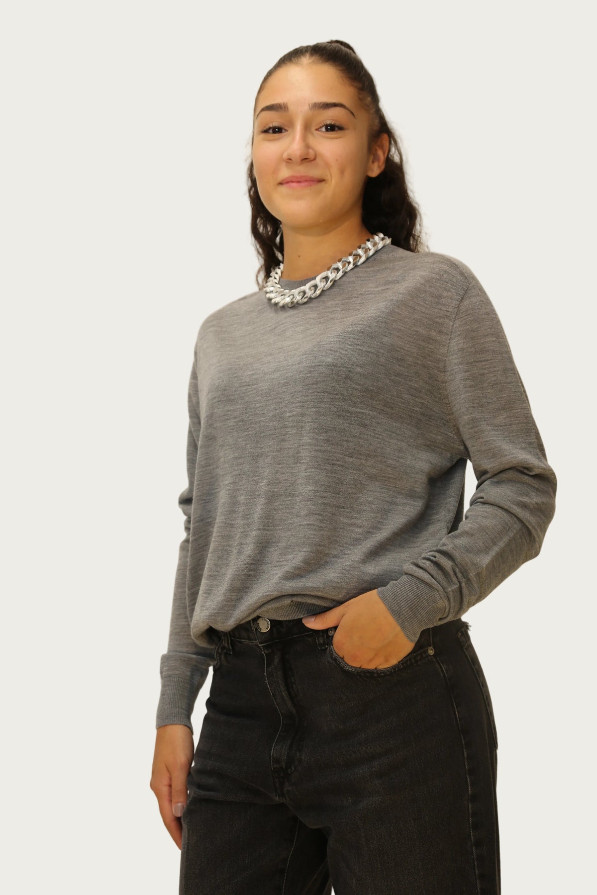 https://admin.shopify.com/store/gulieshop/products/16642423095645