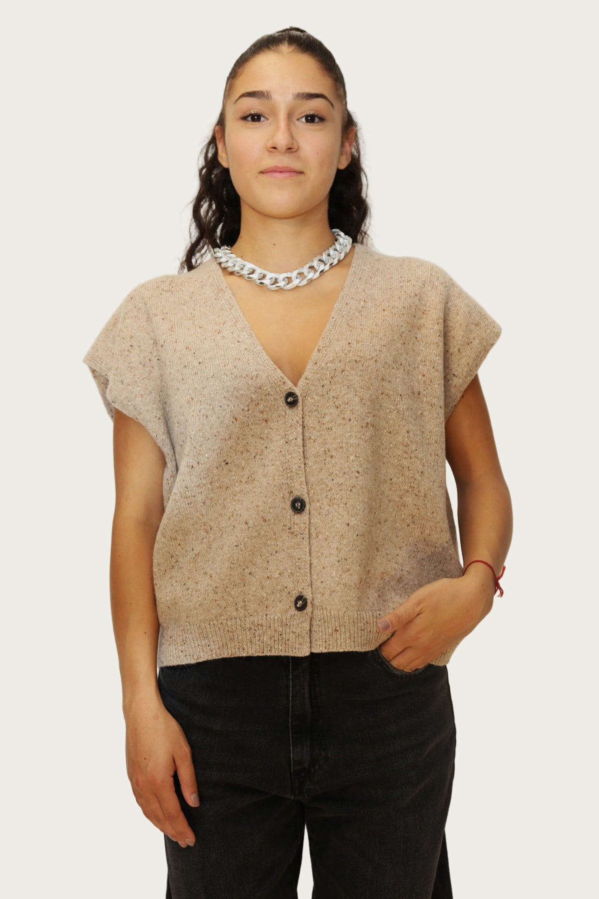 https://admin.shopify.com/store/gulieshop/products/16642438103389