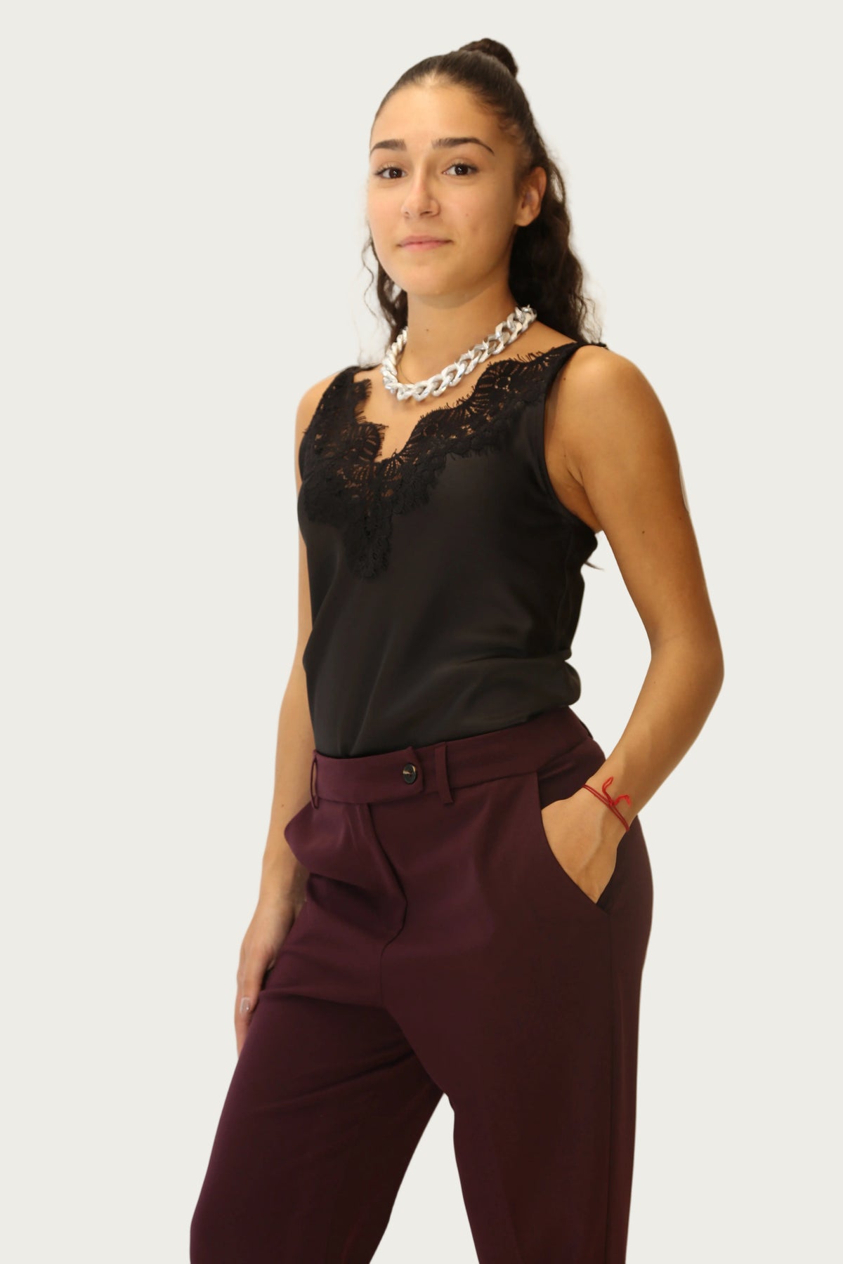 https://admin.shopify.com/store/gulieshop/products/16642422276445