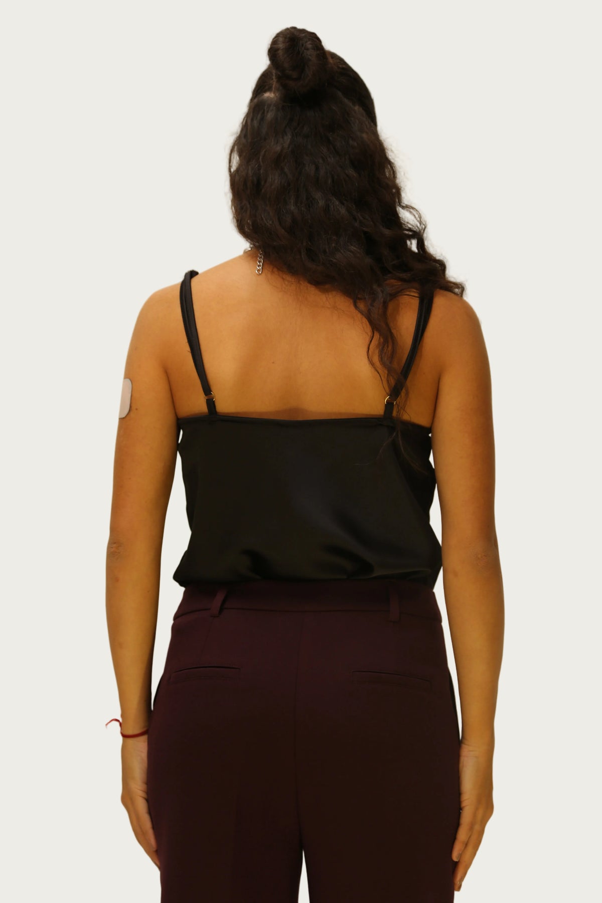 https://admin.shopify.com/store/gulieshop/products/16642422276445