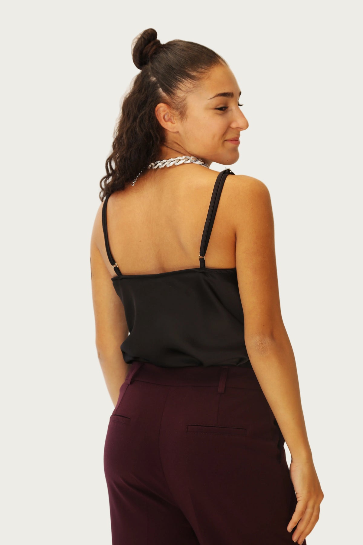 https://admin.shopify.com/store/gulieshop/products/16642422276445