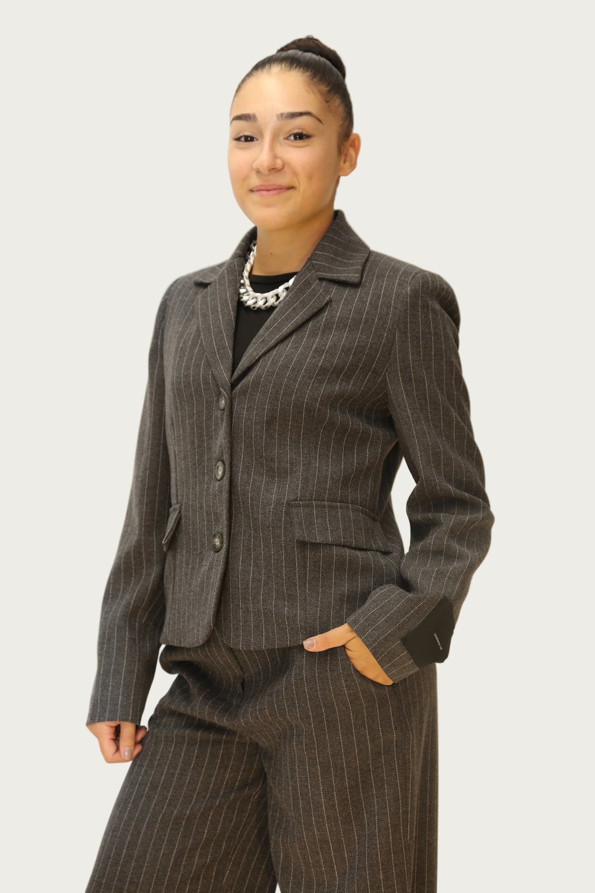 https://admin.shopify.com/store/gulieshop/products/16642422735197